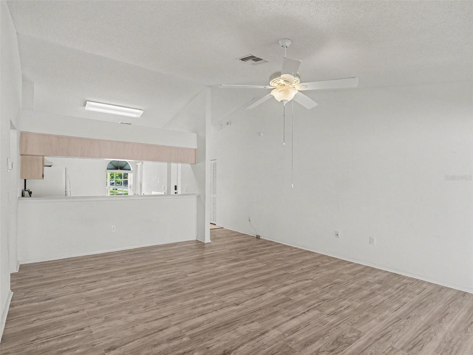 Single Family Residence at 12659 LONGCREST DR, RIVERVIEW, photo 8 of 28