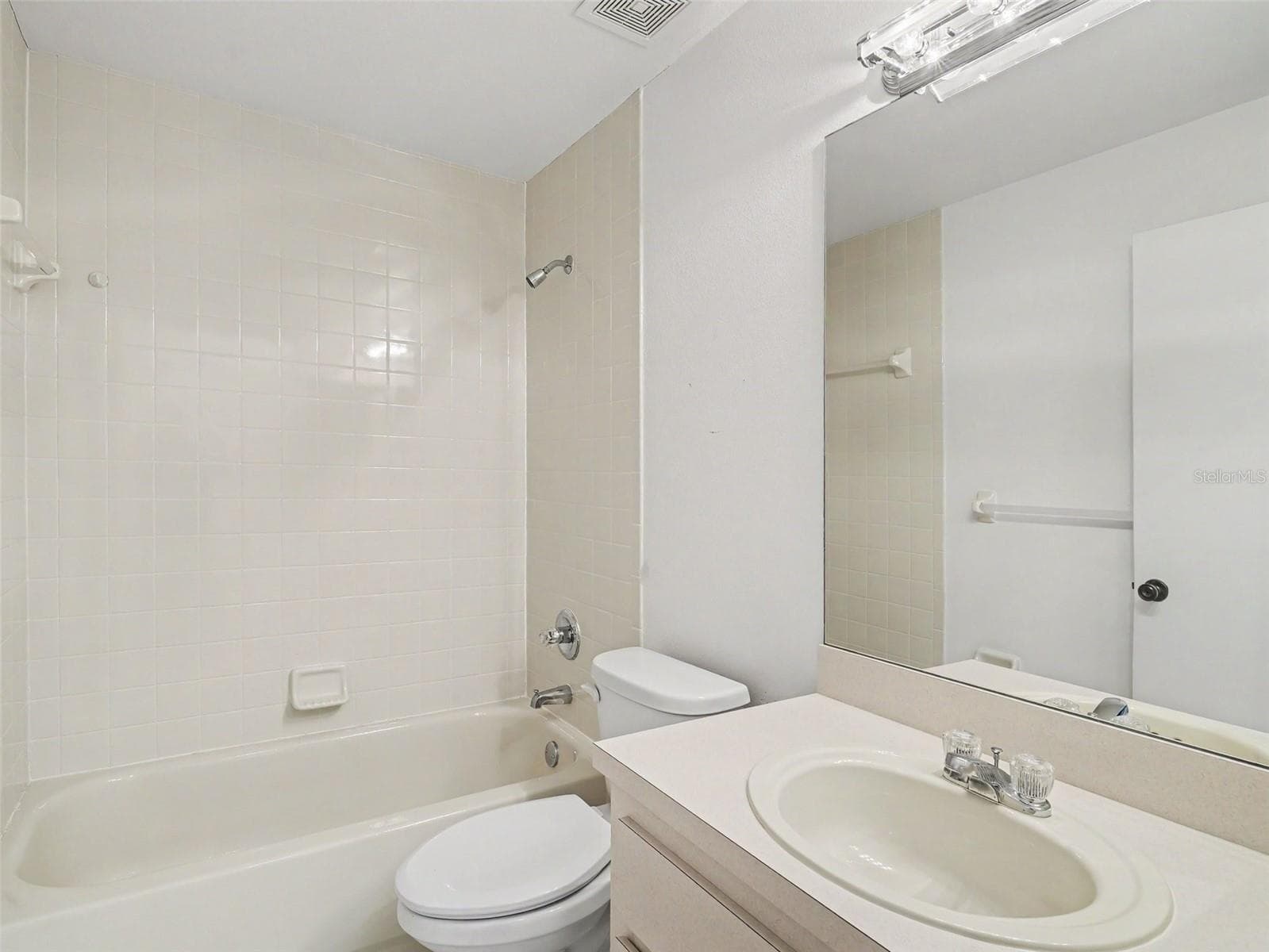 Single Family Residence at 12659 LONGCREST DR, RIVERVIEW, photo 23 of 28