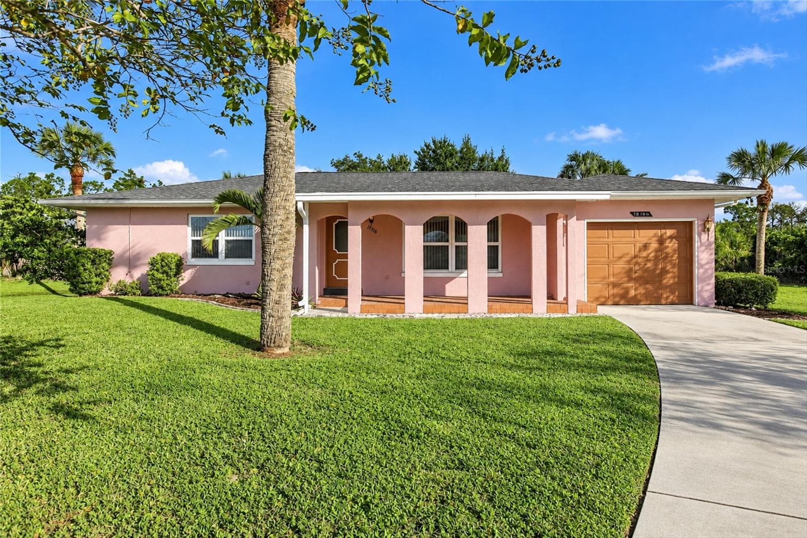 Single Family Residence at 18116 EDGEWATER DR, PORT CHARLOTTE, photo 3 of 55