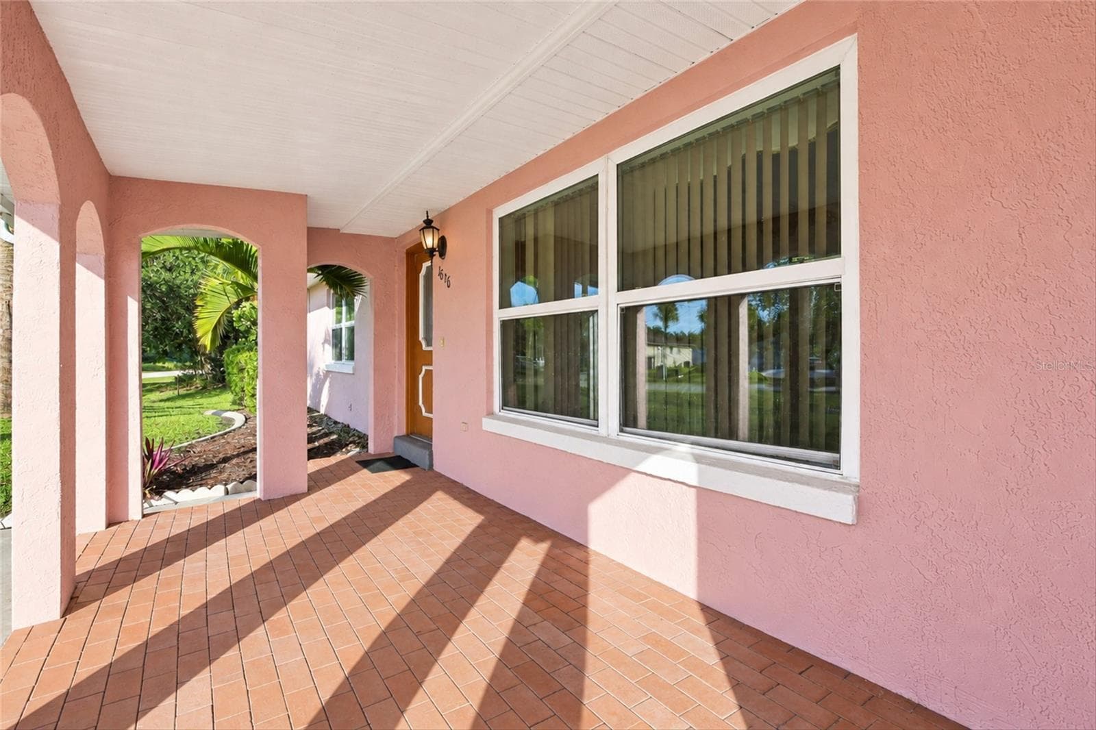 Single Family Residence at 18116 EDGEWATER DR, PORT CHARLOTTE, photo 6 of 55