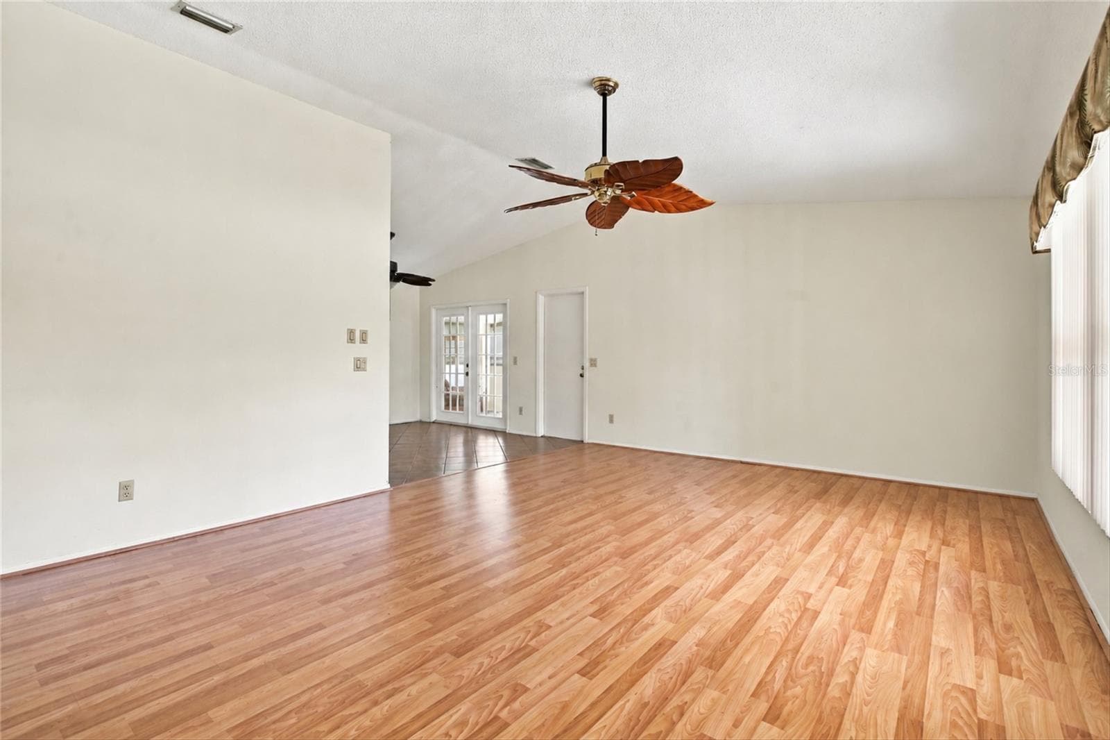 Single Family Residence at 18116 EDGEWATER DR, PORT CHARLOTTE, photo 8 of 55