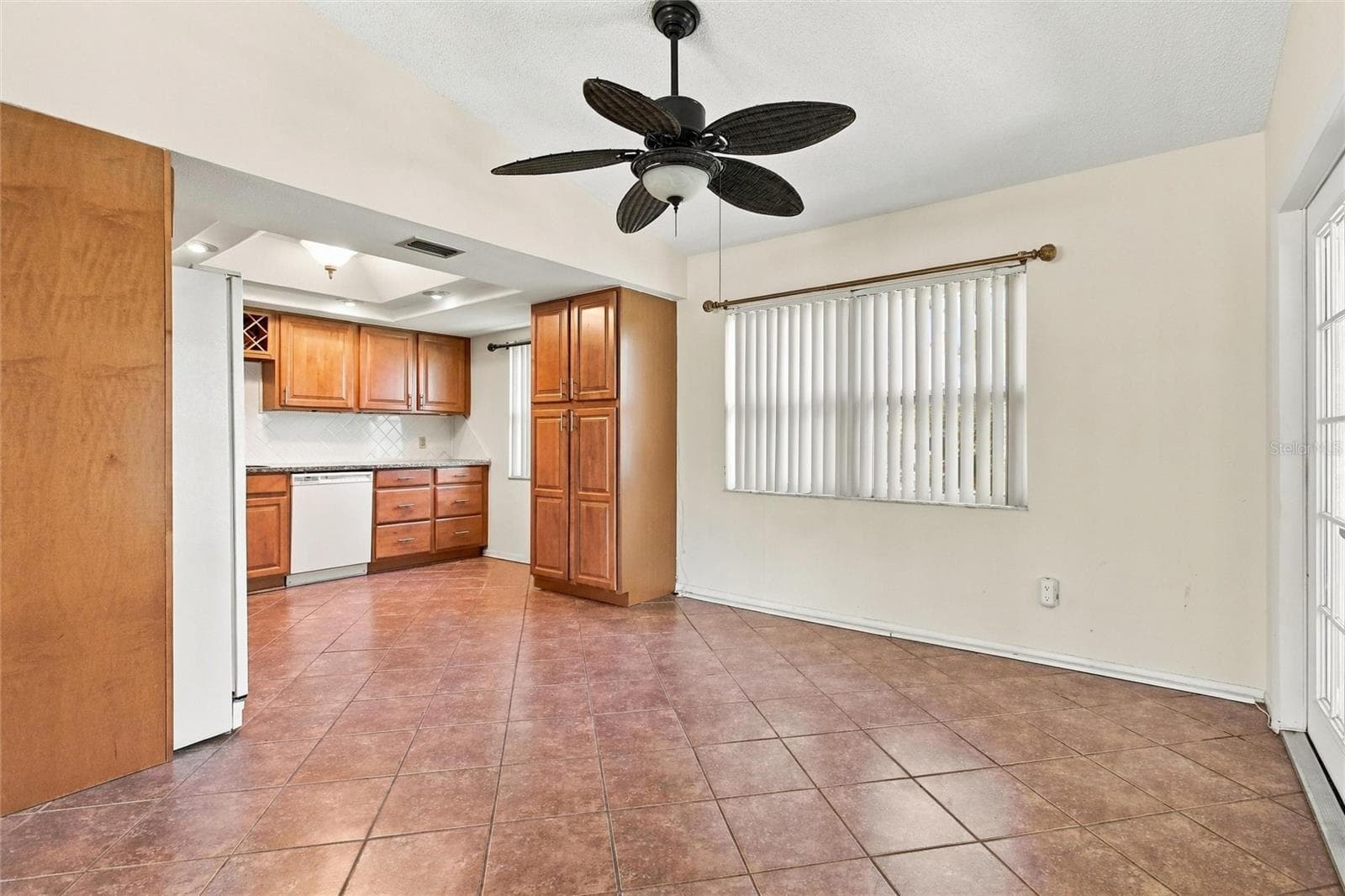 Single Family Residence at 18116 EDGEWATER DR, PORT CHARLOTTE, photo 14 of 55