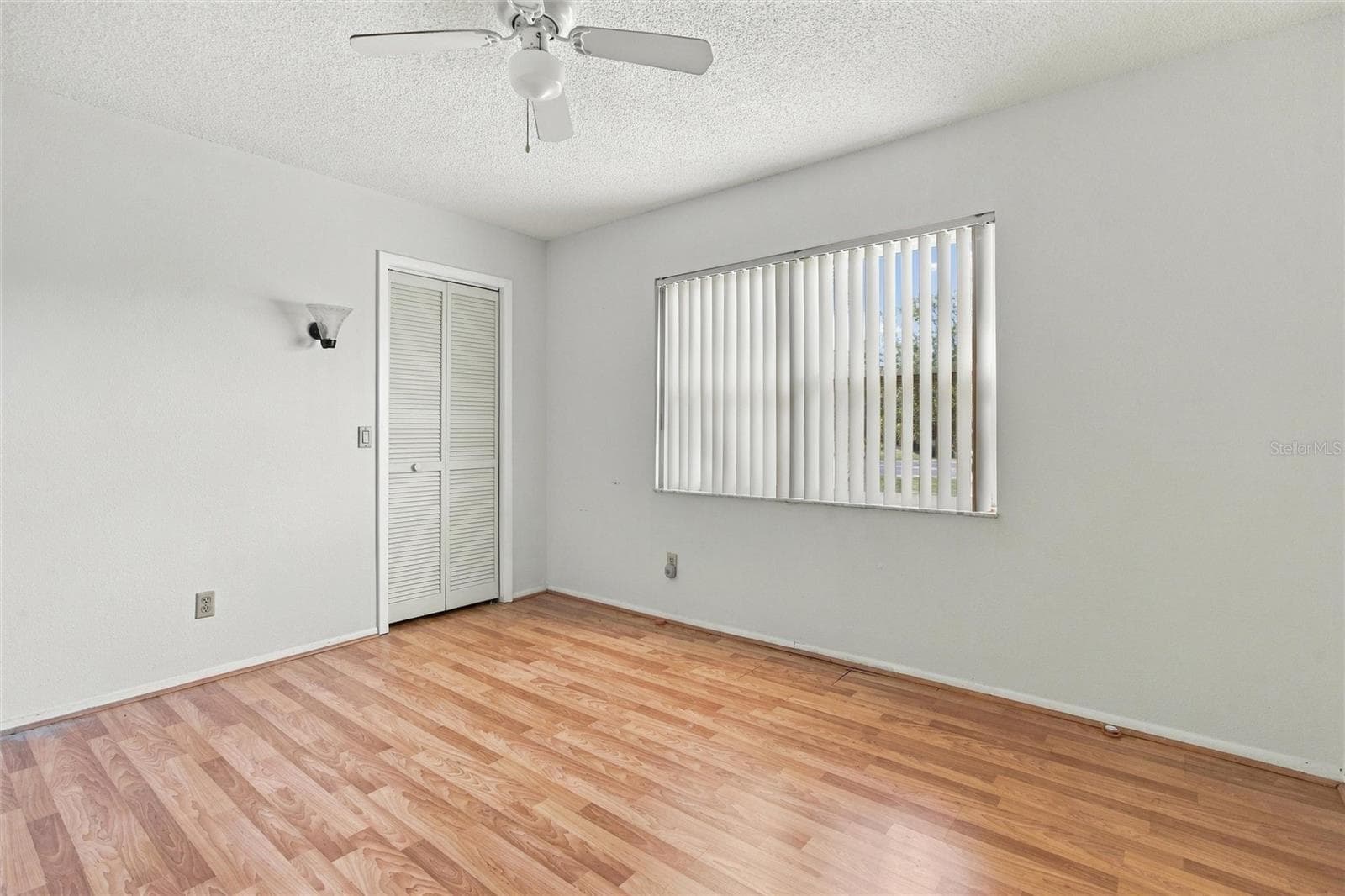 Single Family Residence at 18116 EDGEWATER DR, PORT CHARLOTTE, photo 23 of 55