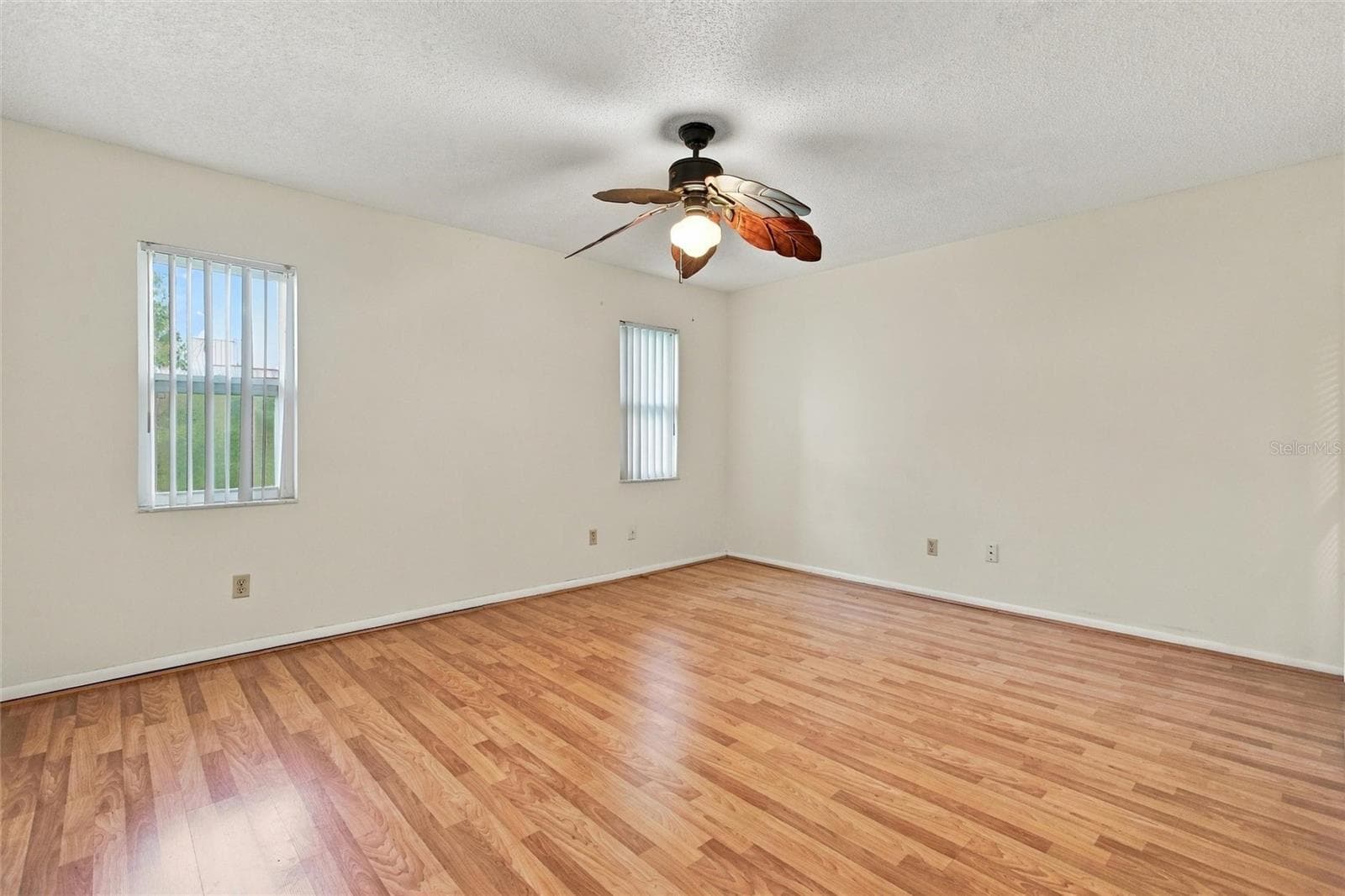 Single Family Residence at 18116 EDGEWATER DR, PORT CHARLOTTE, photo 26 of 55