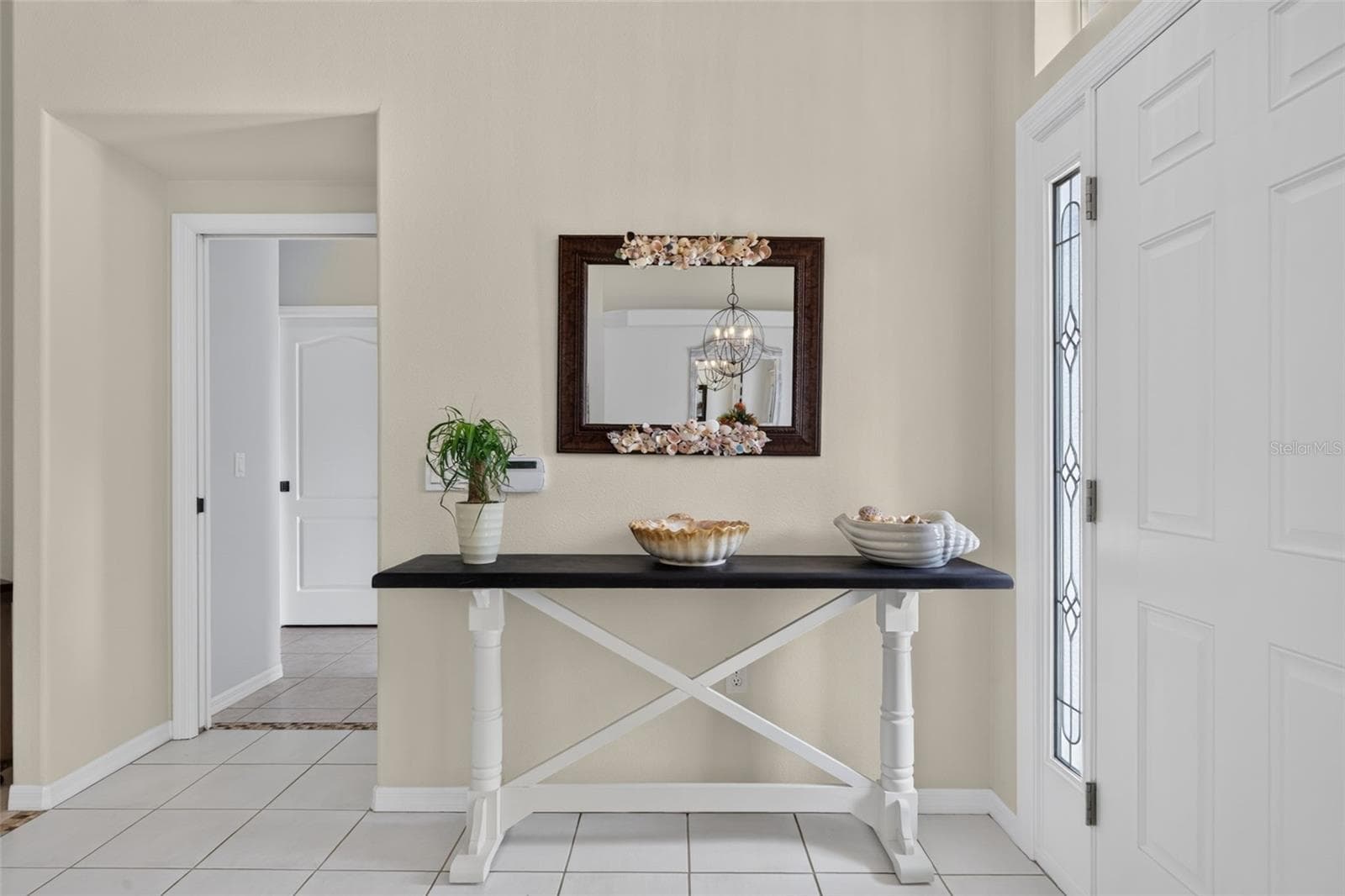 Front Foyer - 150 N OXFORD DR, ENGLEWOOD