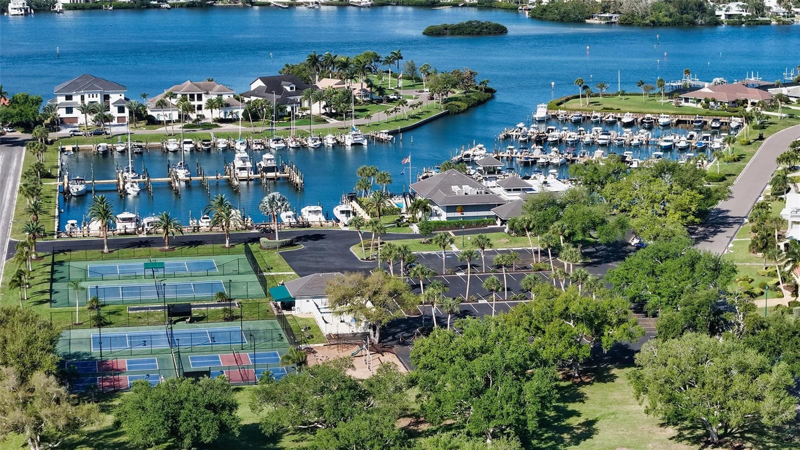 Single Family Residence at 275 LOOKOUT POINT DR, OSPREY, photo 93 of 96