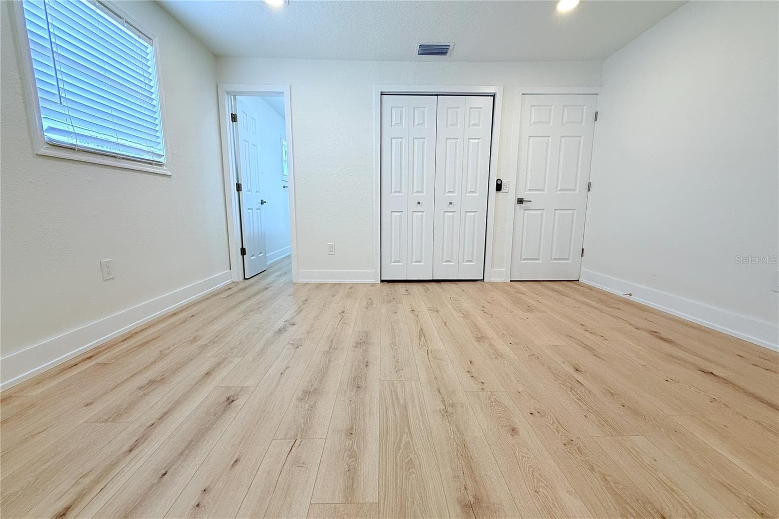 Single Family Residence at 8512 SUNBEAM LN, TAMPA, photo 26 of 54