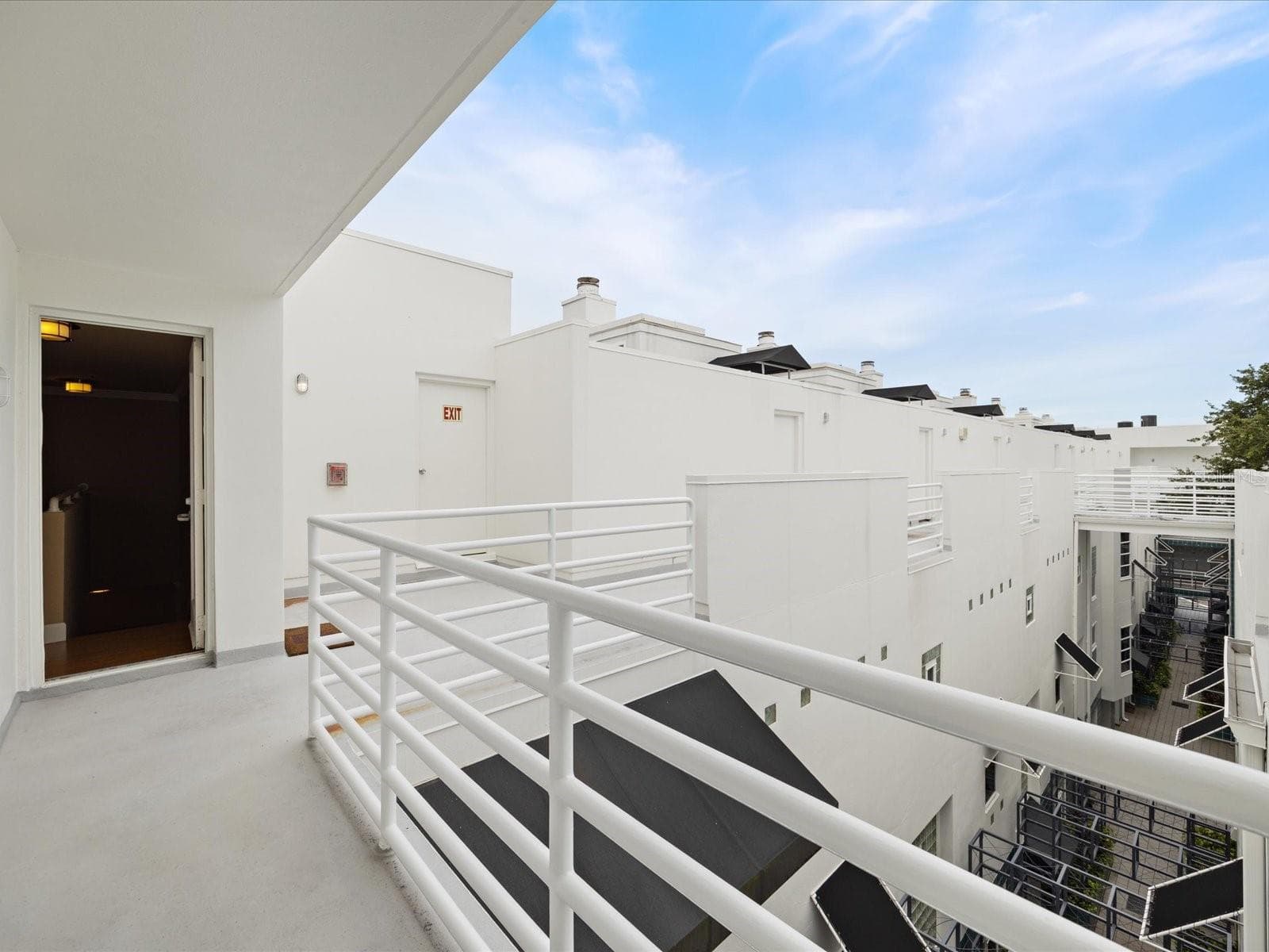 Condominium at 4950 BAYSHORE BLVD #28, TAMPA, photo 29 of 49