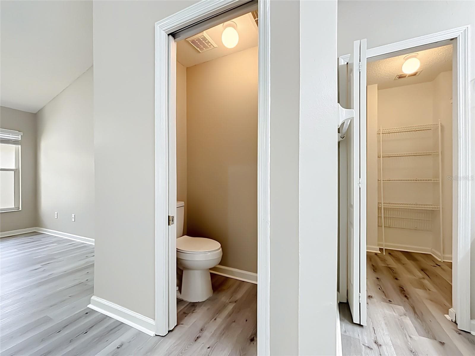primary bathroom - 2712 WILSHIRE RD, CLERMONT