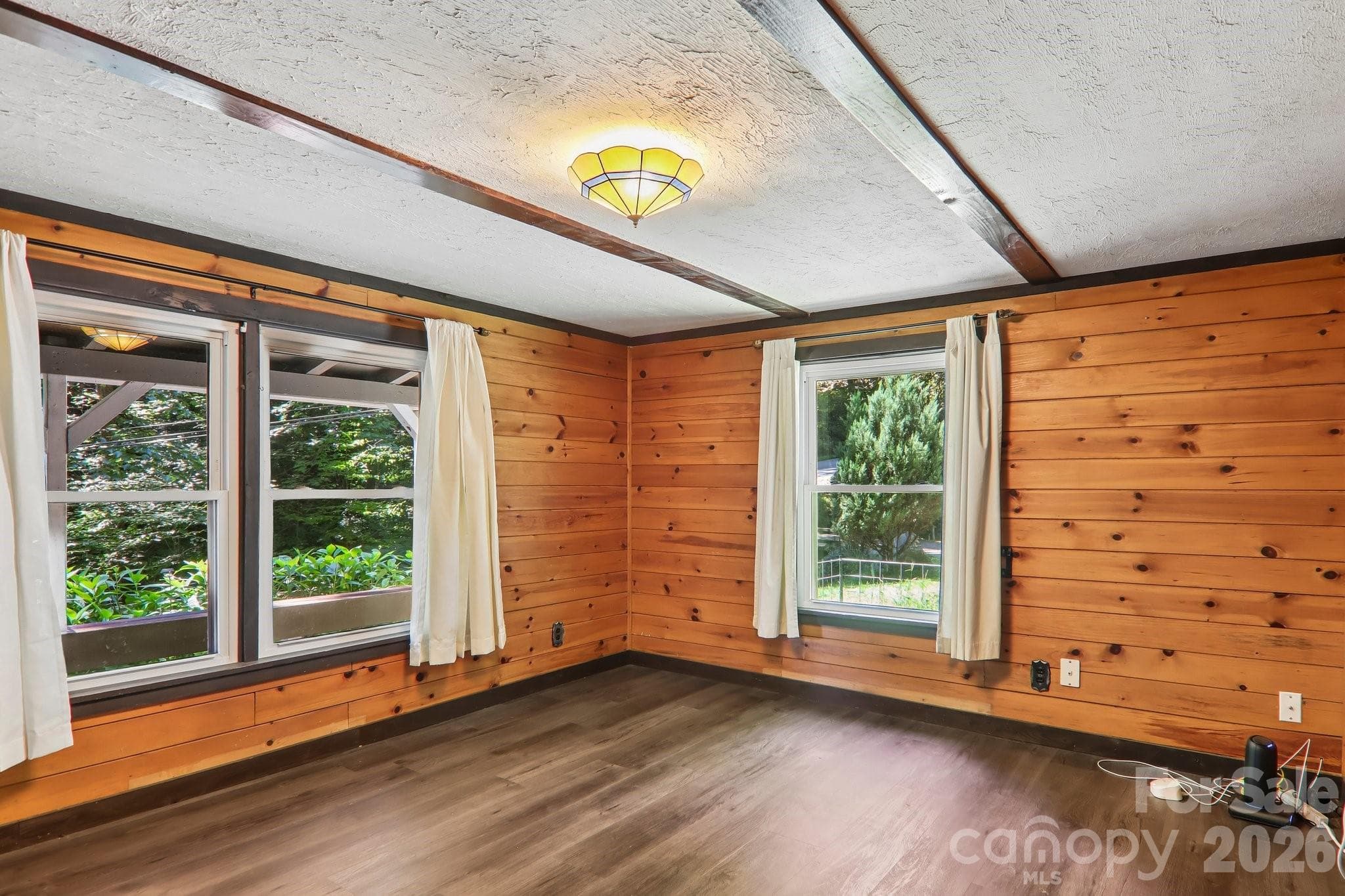 Single Family Residence at 16 Wits End Way, Waynesville, photo 10 of 35