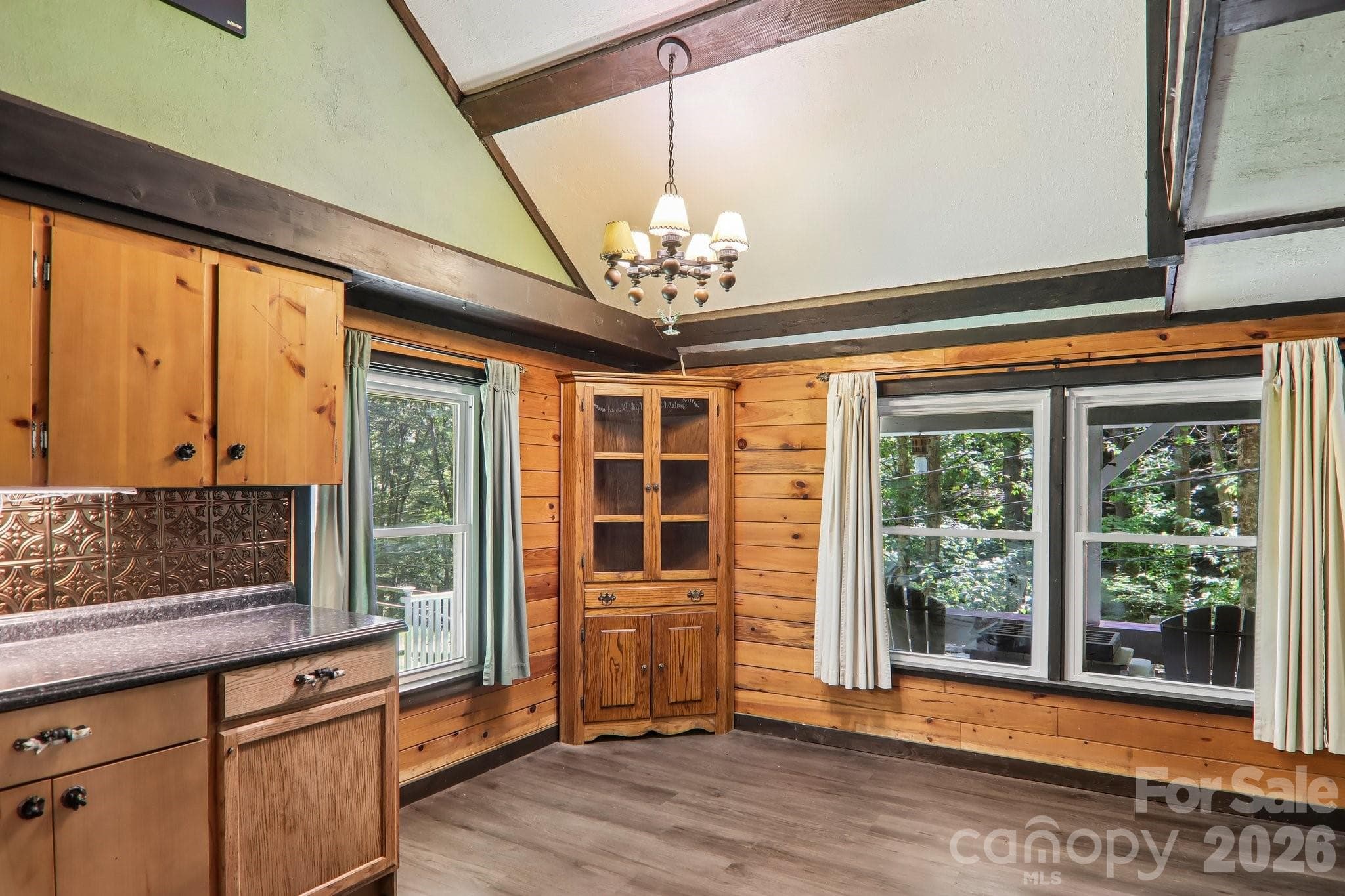 Single Family Residence at 16 Wits End Way, Waynesville, photo 12 of 35