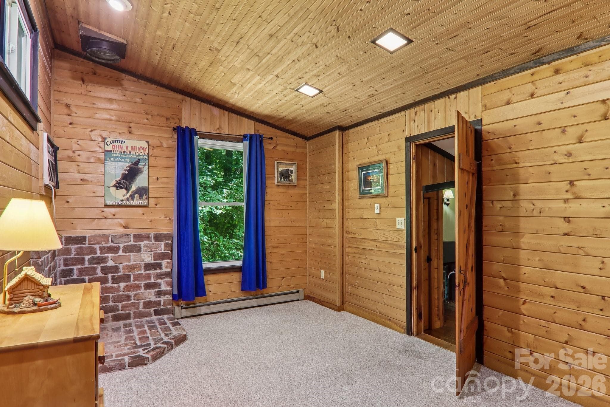 Single Family Residence at 16 Wits End Way, Waynesville, photo 27 of 35