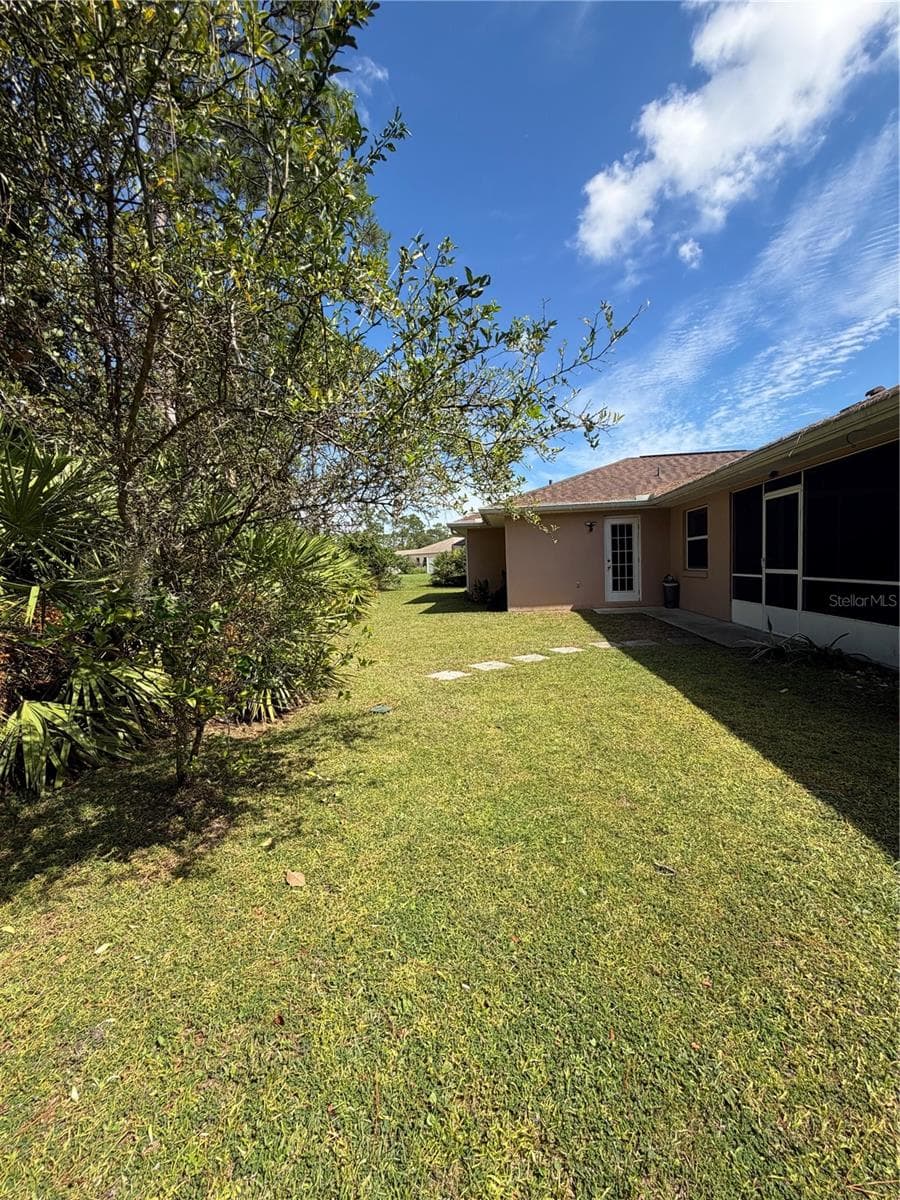 Single Family Residence at 39 PEPPER LN, PALM COAST, photo 45 of 51
