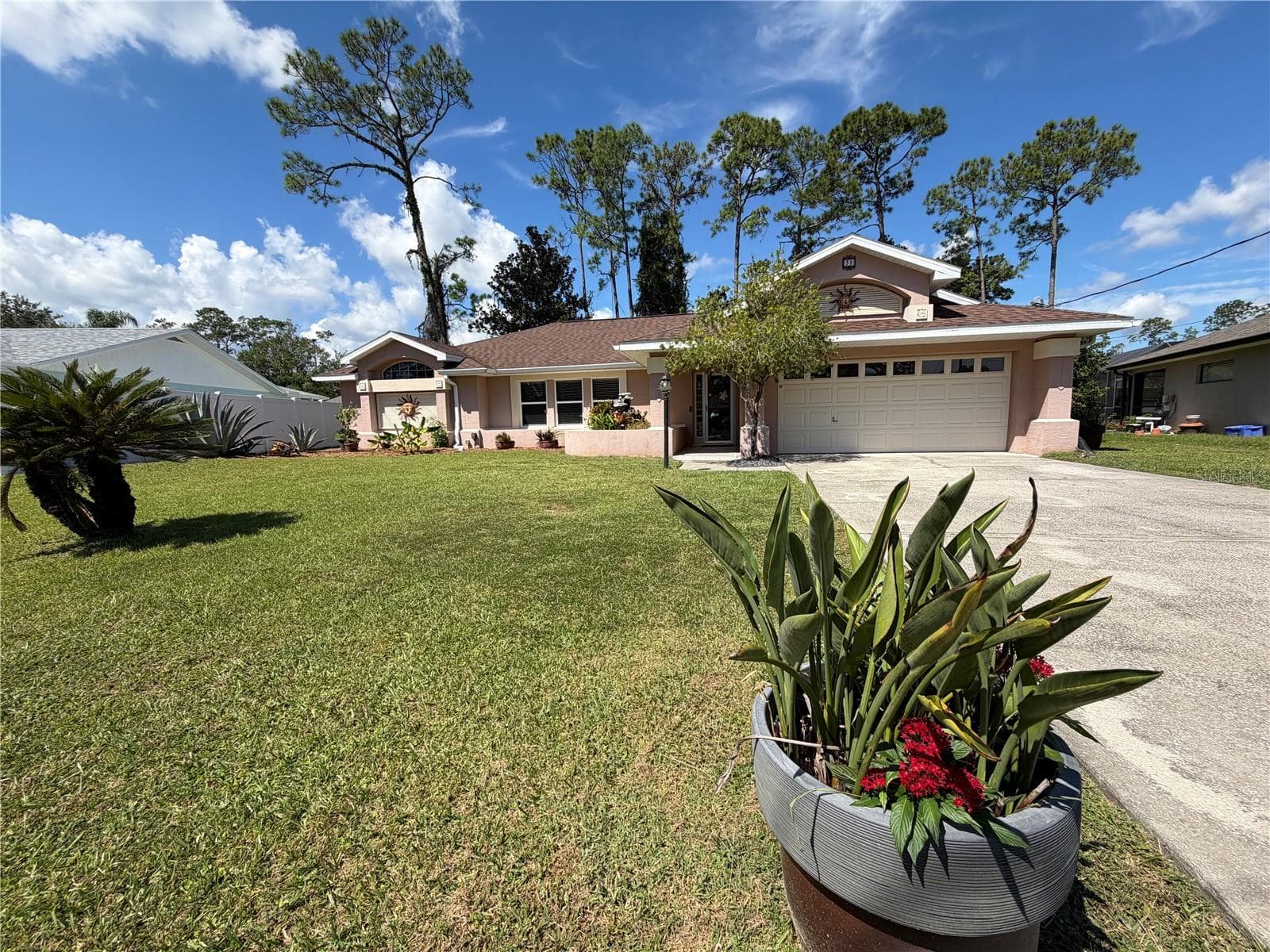 Single Family Residence at 39 PEPPER LN, PALM COAST, photo 2 of 51