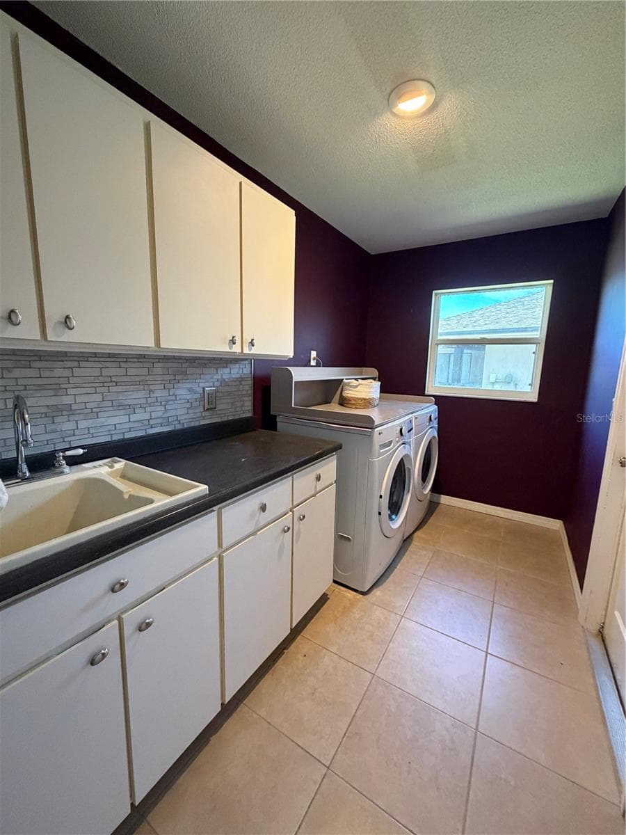 Single Family Residence at 39 PEPPER LN, PALM COAST, photo 42 of 51