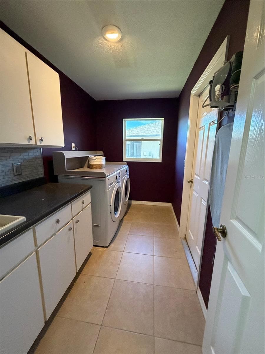 Single Family Residence at 39 PEPPER LN, PALM COAST, photo 14 of 51