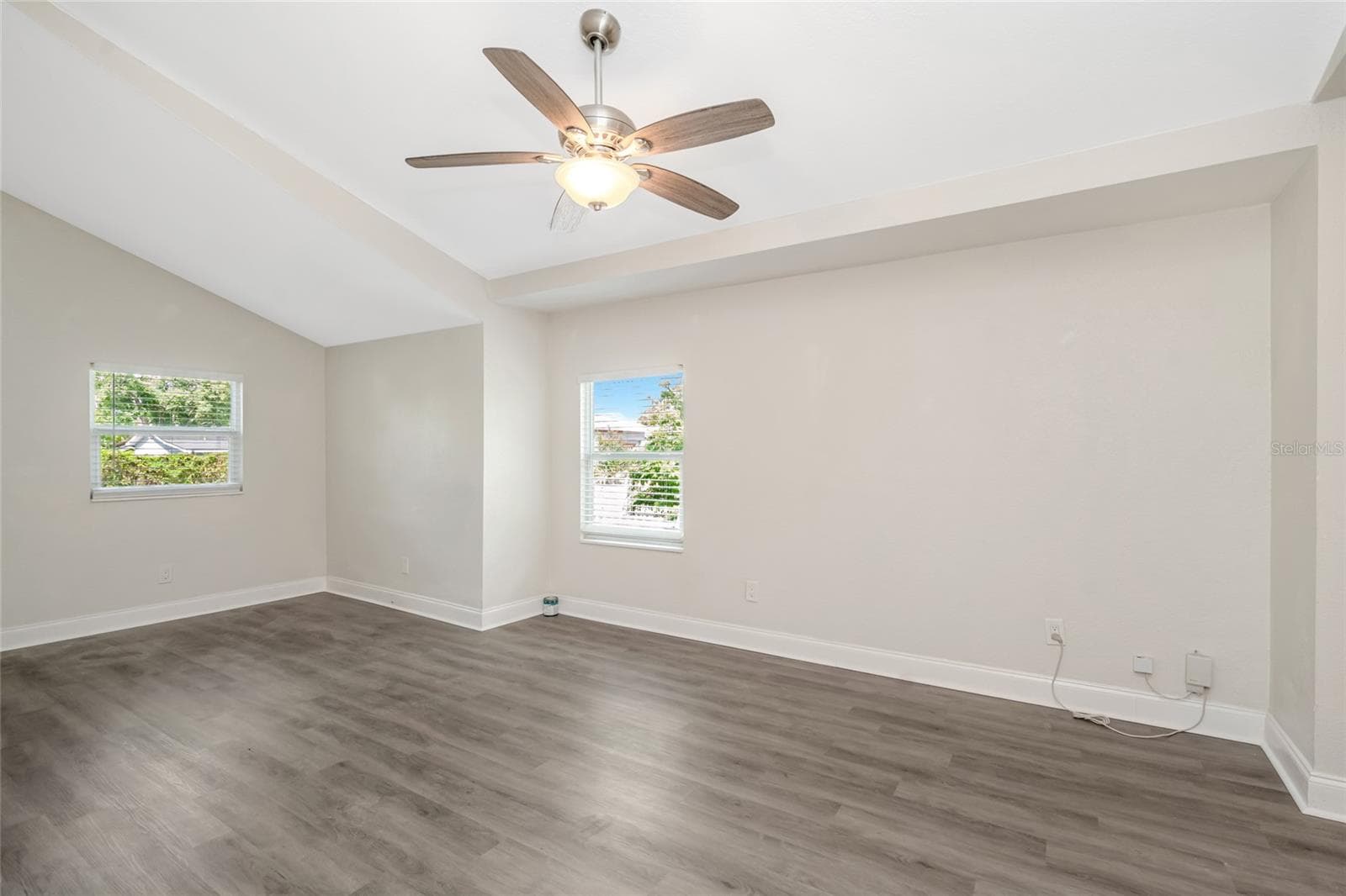 Single Family Residence at 1703 E NEW ORLEANS AVE, TAMPA, photo 7 of 37