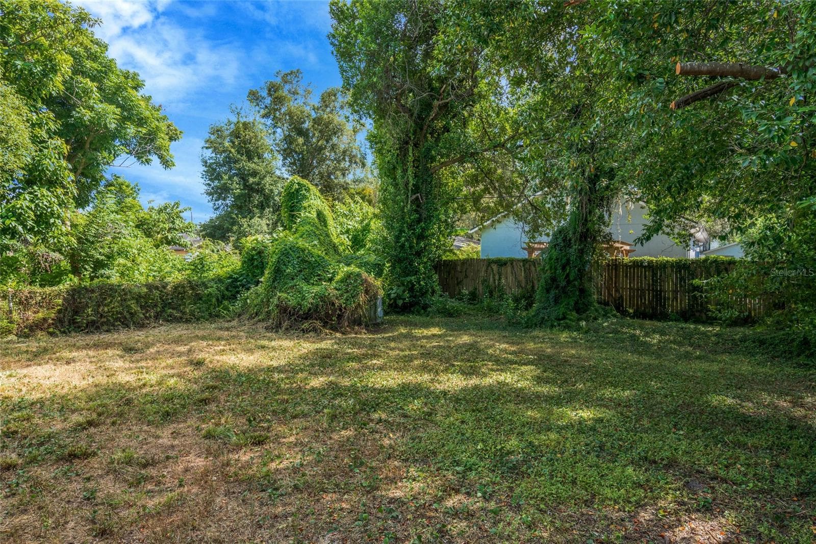 Single Family Residence at 1703 E NEW ORLEANS AVE, TAMPA, photo 31 of 37