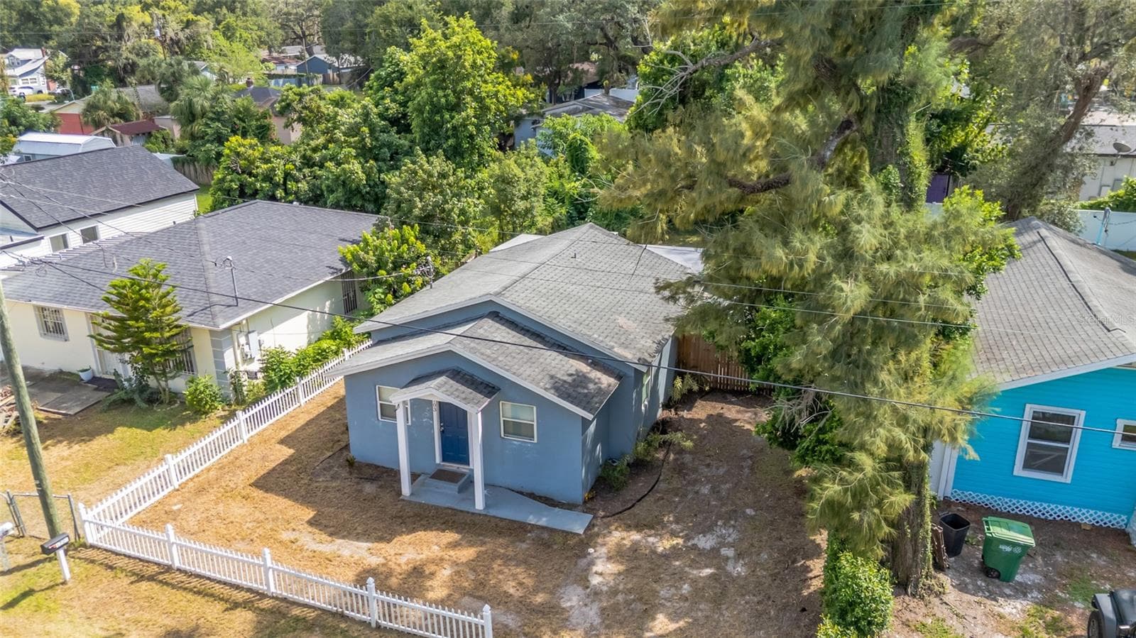 Single Family Residence at 1703 E NEW ORLEANS AVE, TAMPA, photo 34 of 37