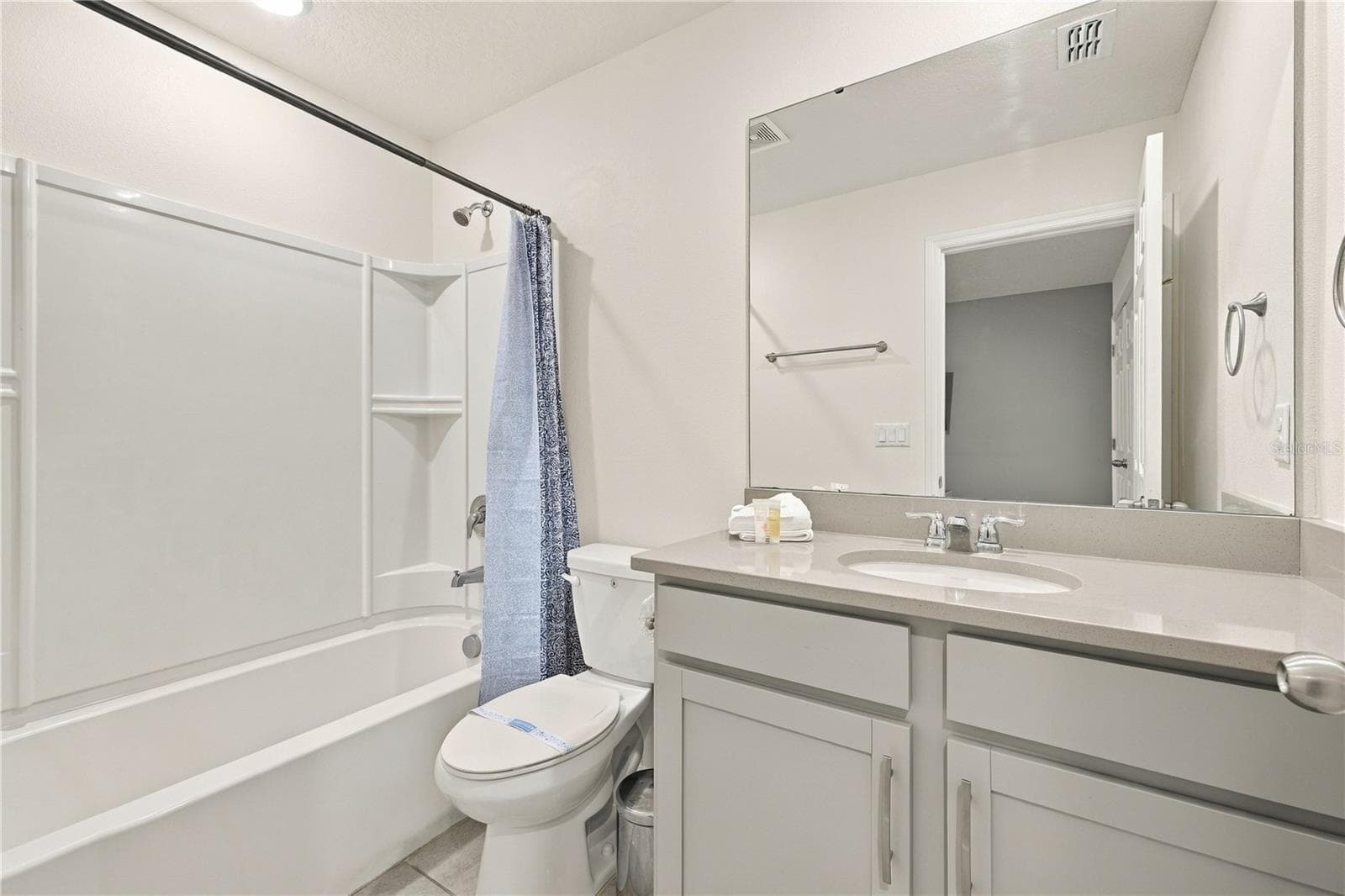 Townhouse at 2166 FLEMING MIST PL, KISSIMMEE, photo 24 of 52