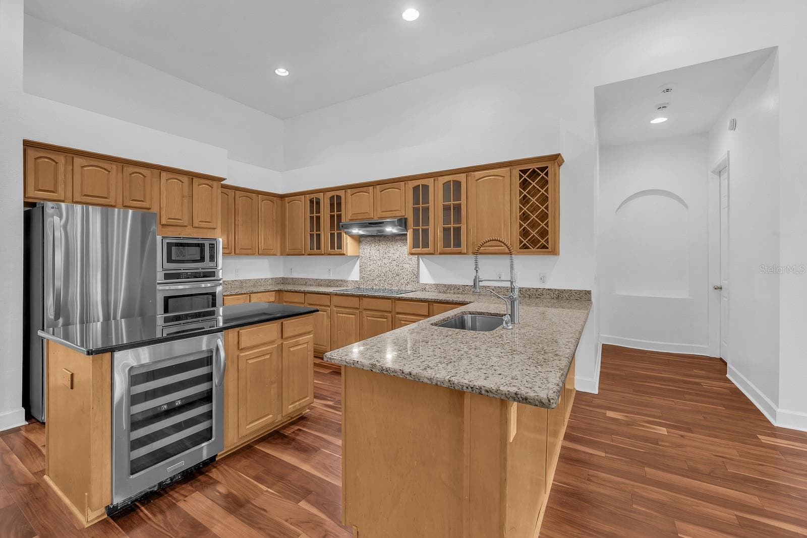 Kitchen - 6034 HAMMOCK HILL AVE, LITHIA