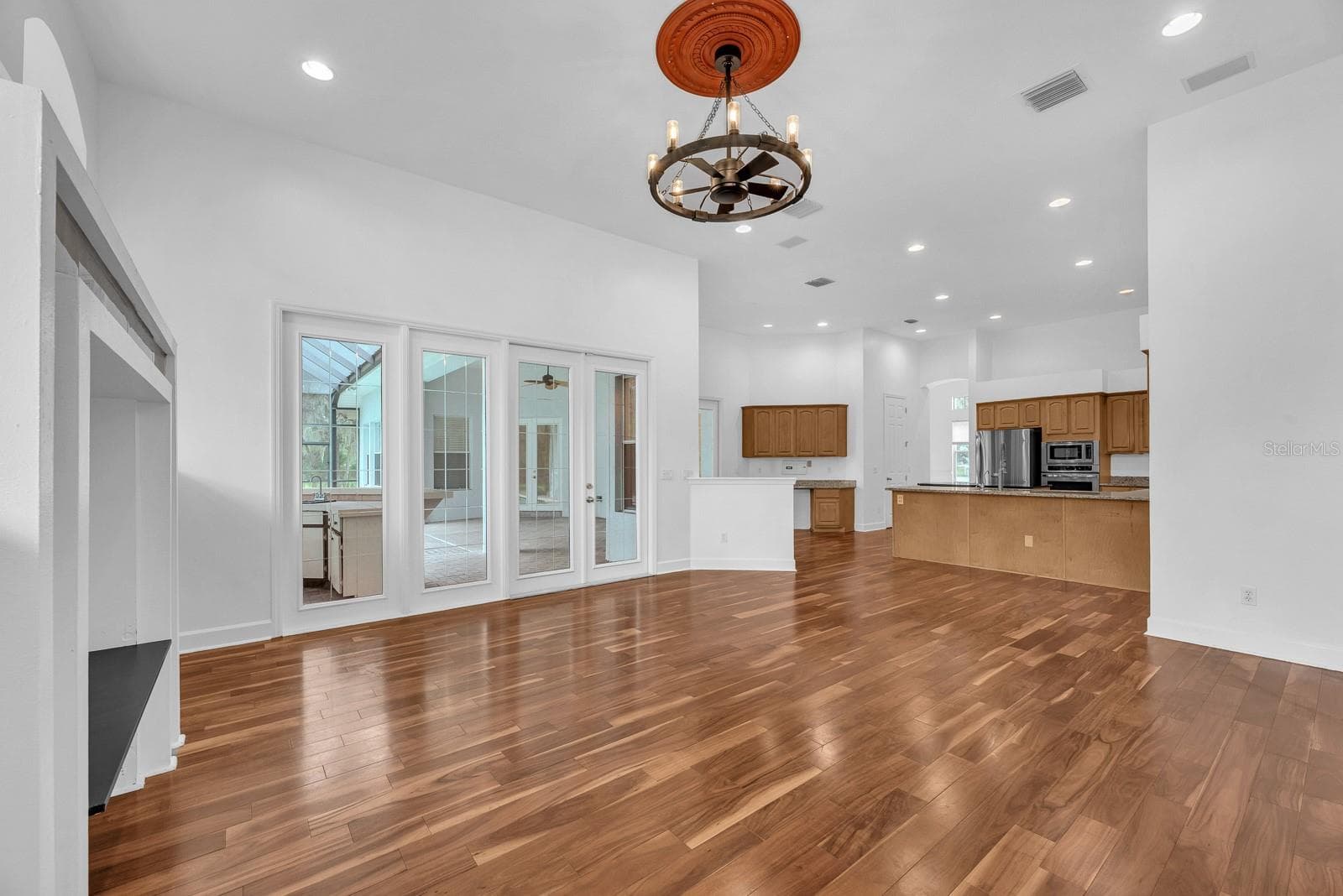 Gathering room - 6034 HAMMOCK HILL AVE, LITHIA