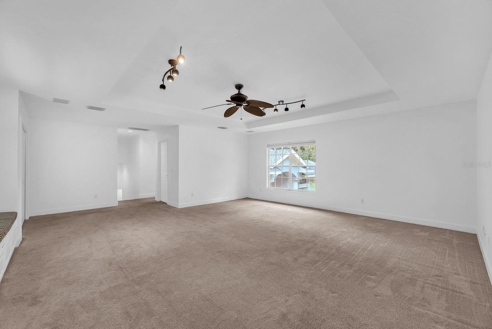 2nd floor bonus 5th bedroom - 6034 HAMMOCK HILL AVE, LITHIA