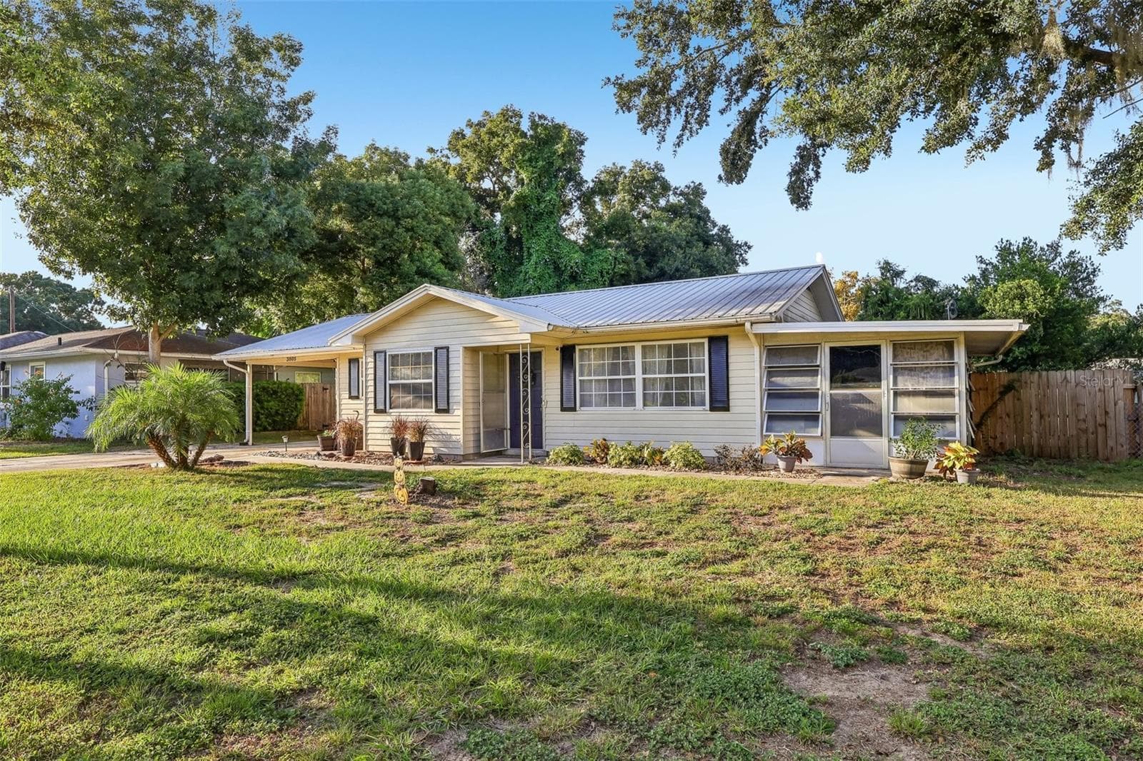 Single Family Residence at 3805 CACTUS LN, MOUNT DORA, photo 2 of 32
