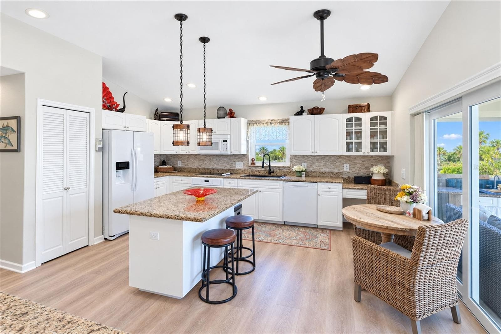 Single Family Residence at 4115 CAPE COLE BLVD, PUNTA GORDA, photo 17 of 91