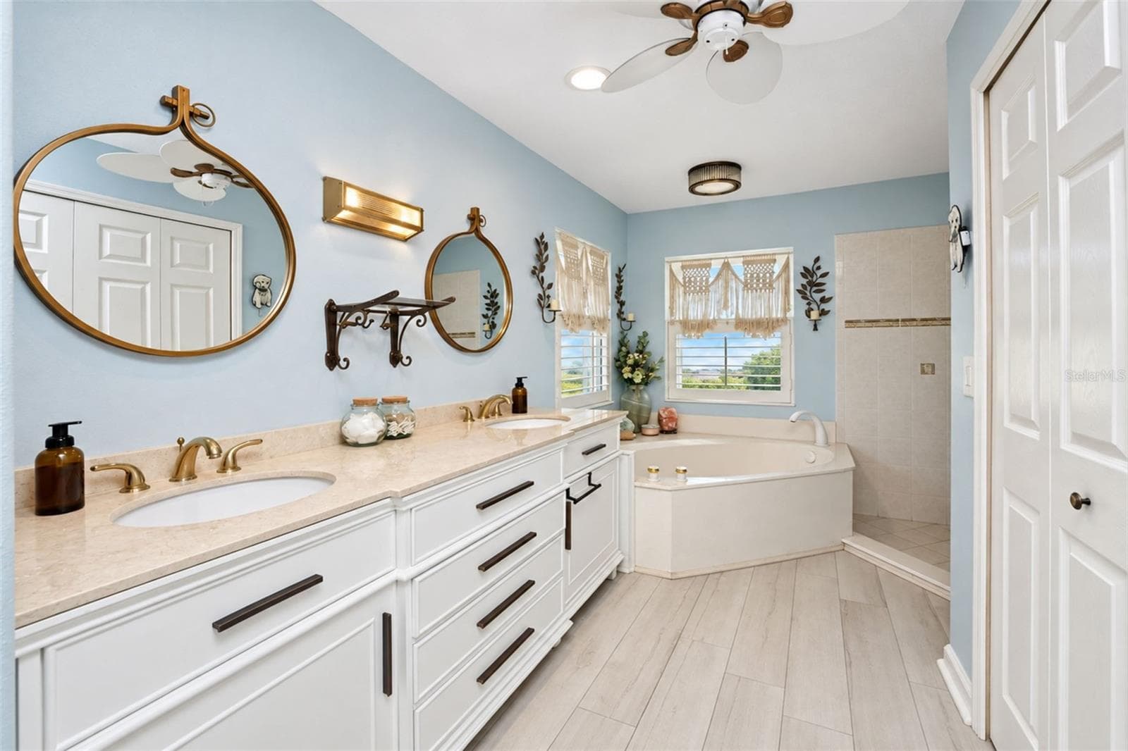Single Family Residence at 4115 CAPE COLE BLVD, PUNTA GORDA, photo 41 of 91