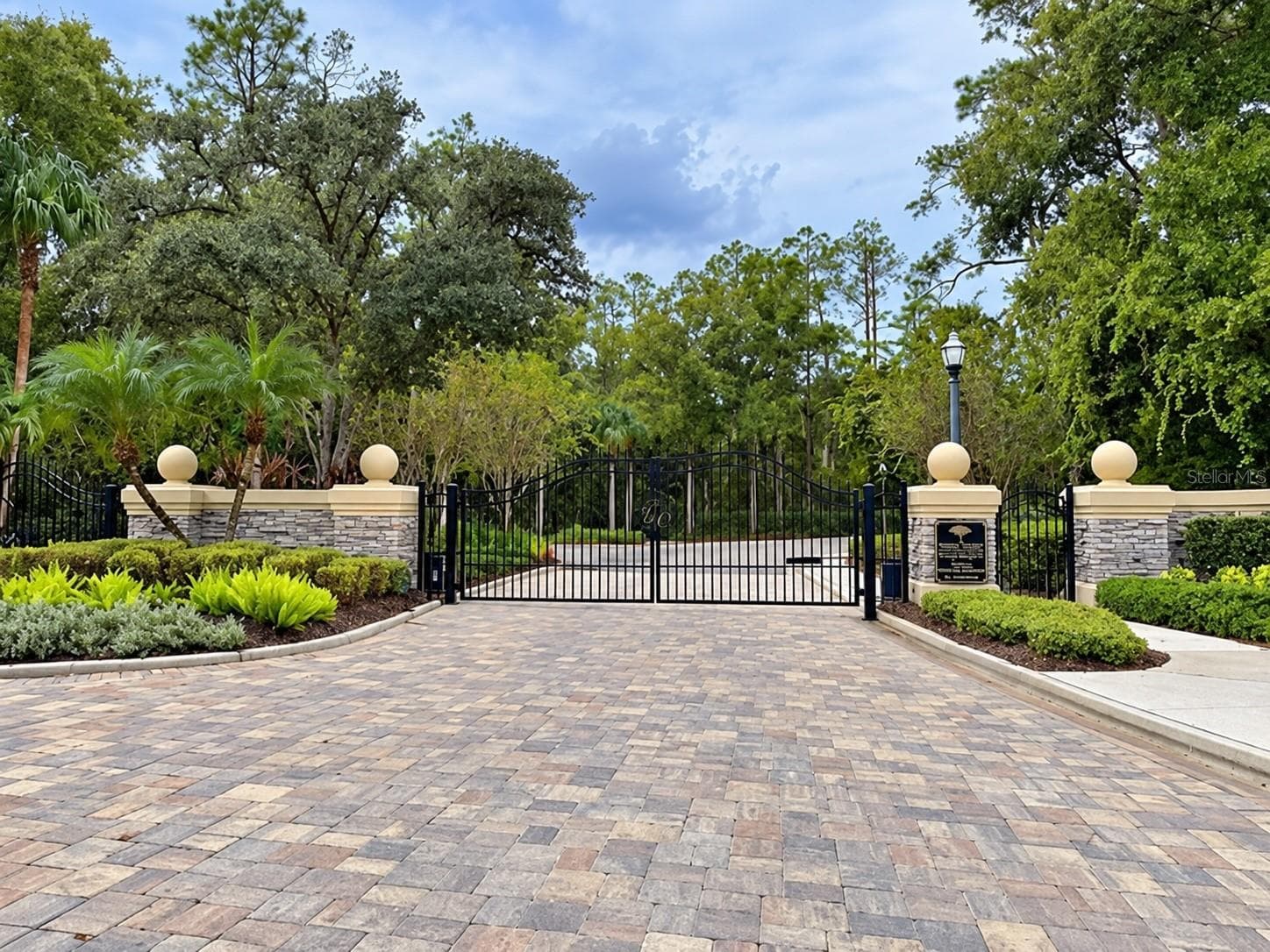 Single Family Residence at 2887 GREY OAKS BLVD, TARPON SPRINGS, photo 4 of 73