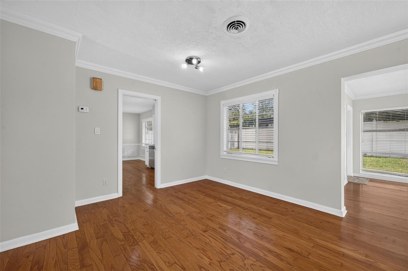 Single Family Residence at 200 SENECA TRL, MAITLAND, photo 11 of 38