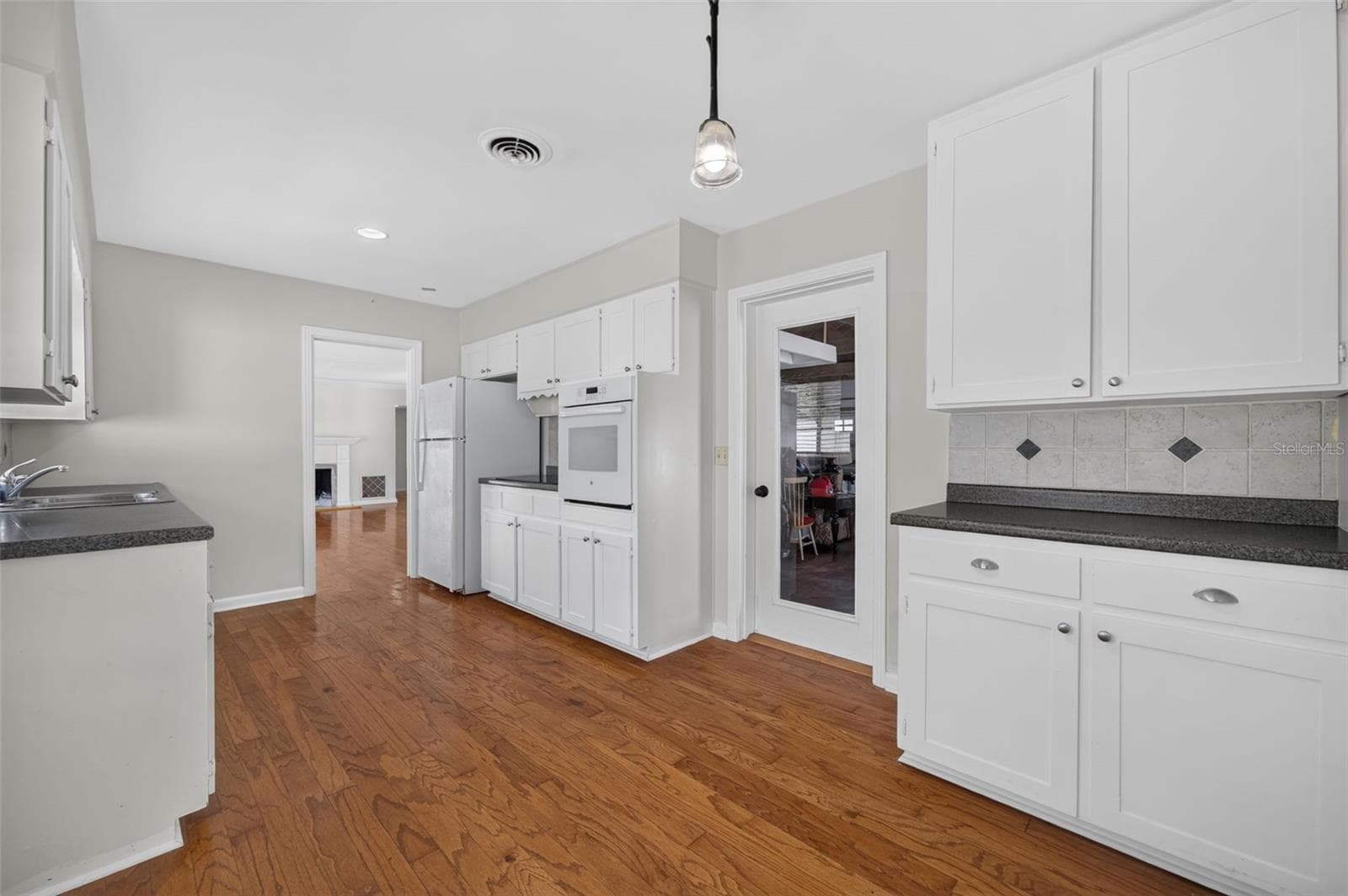Single Family Residence at 200 SENECA TRL, MAITLAND, photo 16 of 38