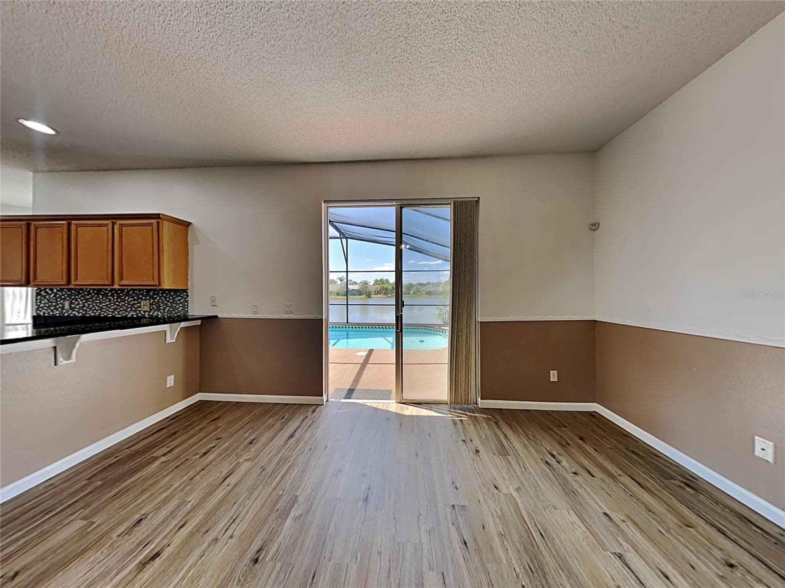Single Family Residence at 728 HARDWOOD CIR, ORLANDO, photo 4 of 22