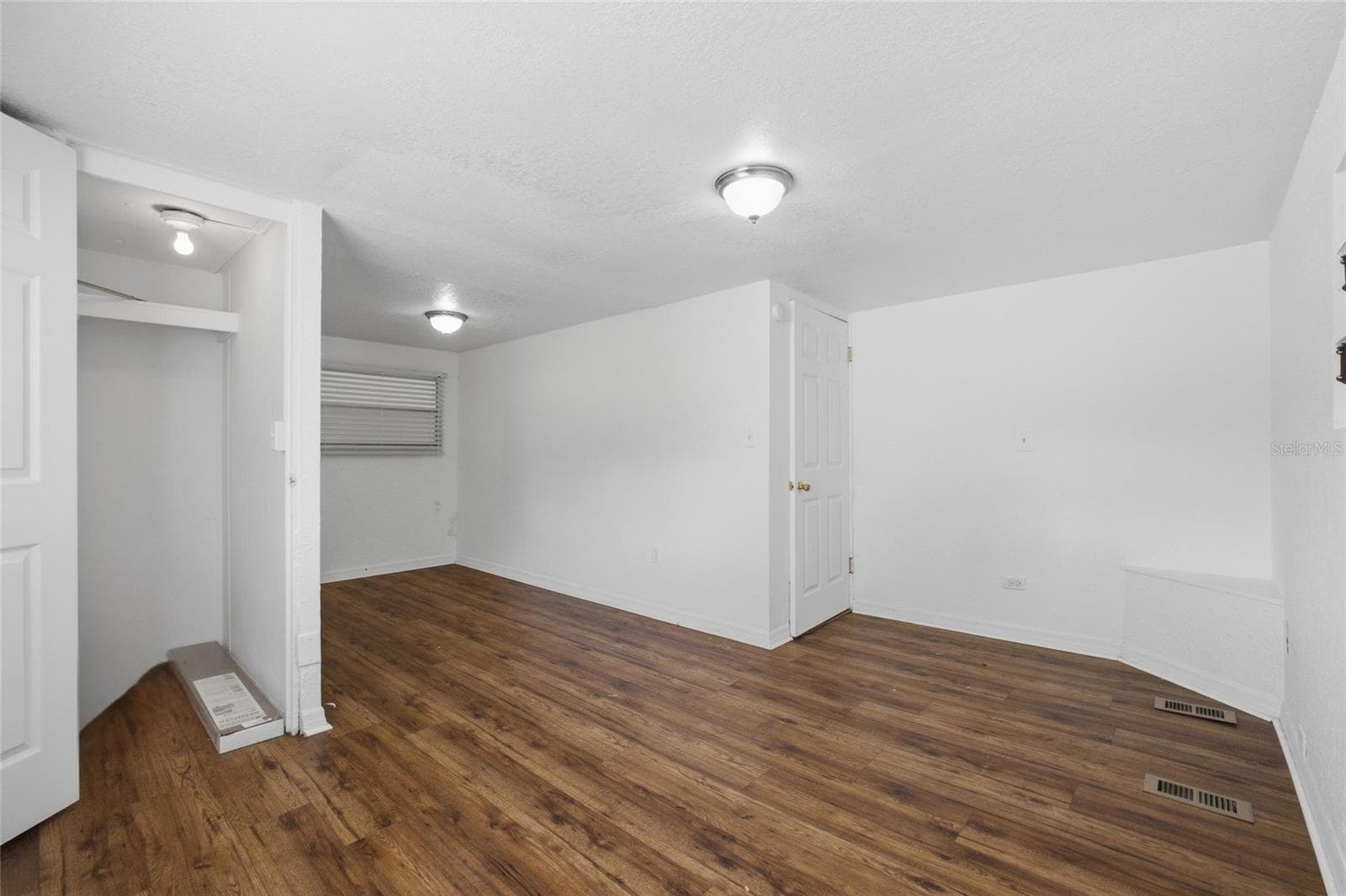Mobile Home at 4722 AUTUMN PALM DR, ZEPHYRHILLS, photo 15 of 29