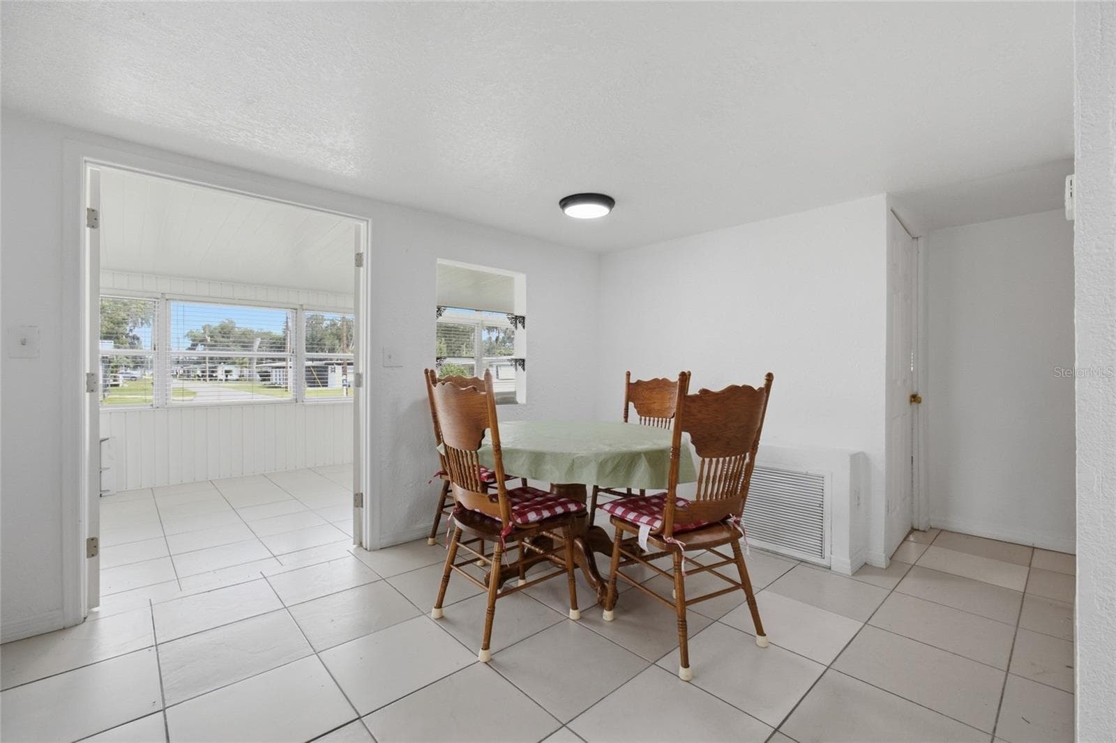 Mobile Home at 4722 AUTUMN PALM DR, ZEPHYRHILLS, photo 20 of 29