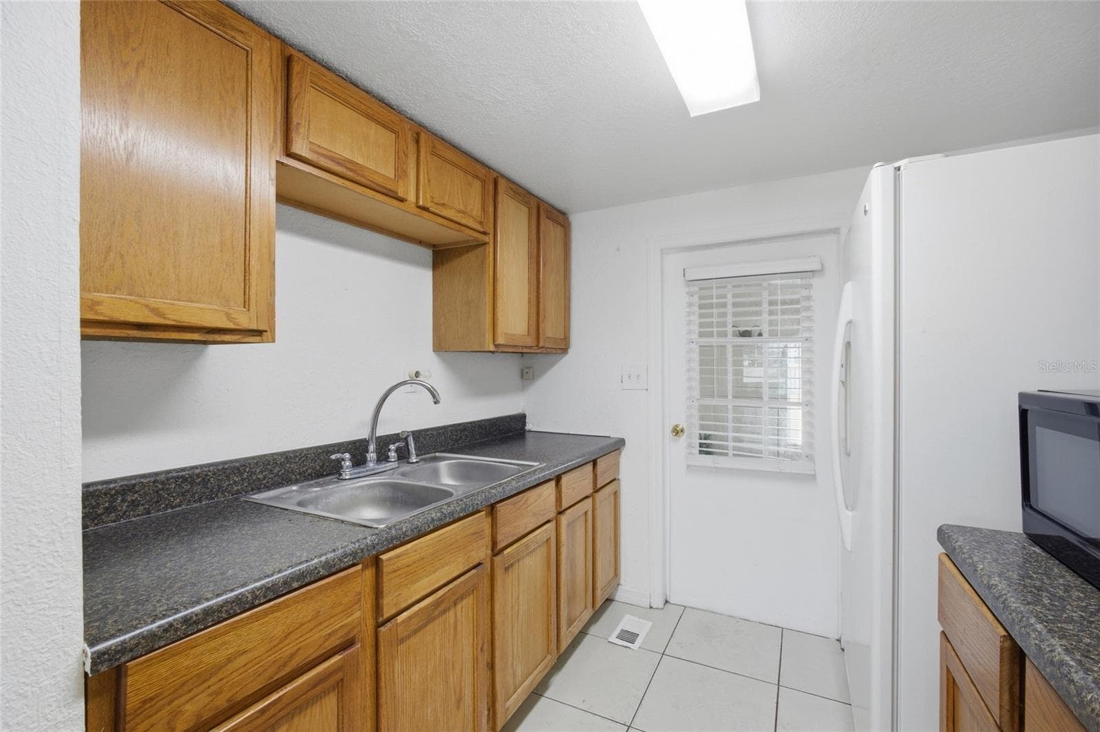 Mobile Home at 4722 AUTUMN PALM DR, ZEPHYRHILLS, photo 22 of 29