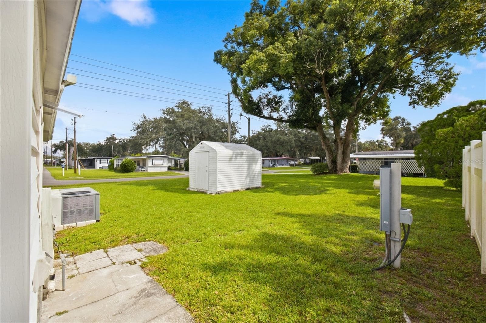 Mobile Home at 4722 AUTUMN PALM DR, ZEPHYRHILLS, photo 26 of 29