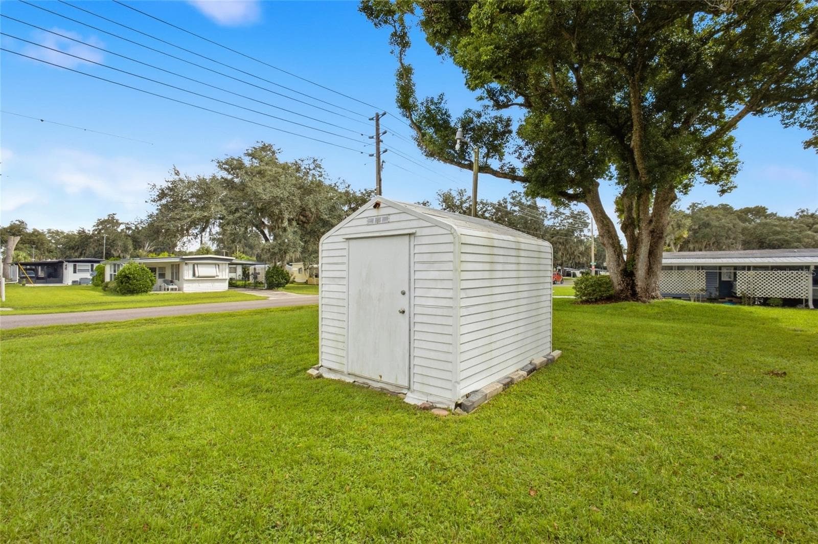 Mobile Home at 4722 AUTUMN PALM DR, ZEPHYRHILLS, photo 28 of 29