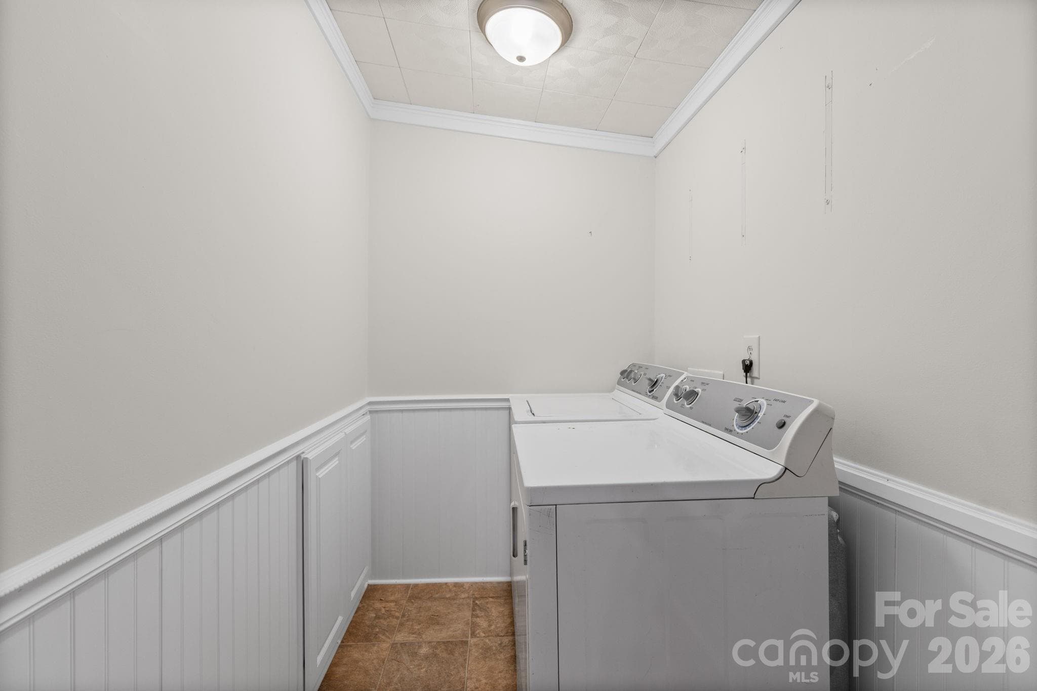 Single Family Residence at 403 Faulkner Street, Clover, photo 26 of 35
