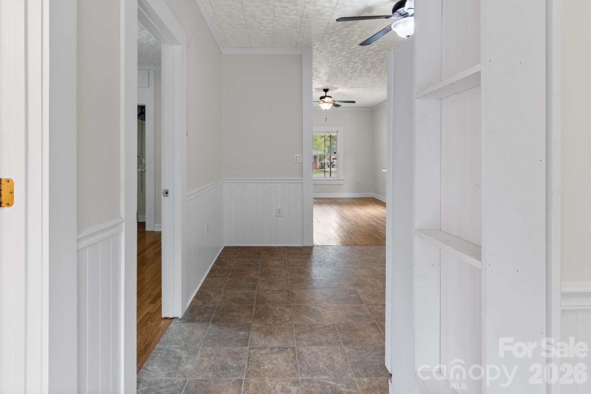 Single Family Residence at 403 Faulkner Street, Clover, photo 27 of 35