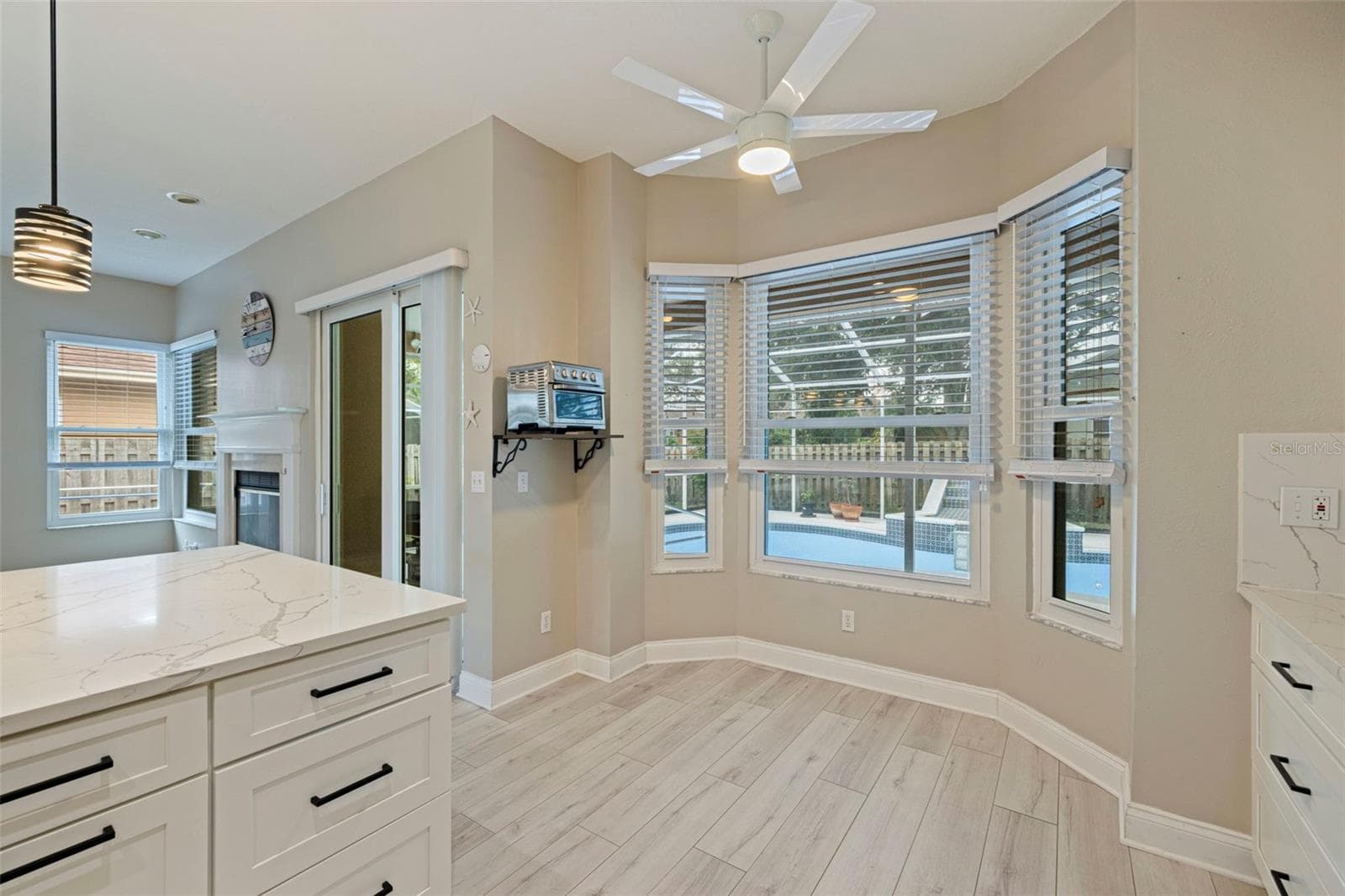 Single Family Residence at 903 WHIPPOORWILL DR, PALM HARBOR, photo 15 of 36