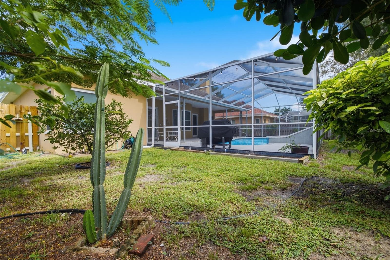 Single Family Residence at 903 WHIPPOORWILL DR, PALM HARBOR, photo 35 of 36