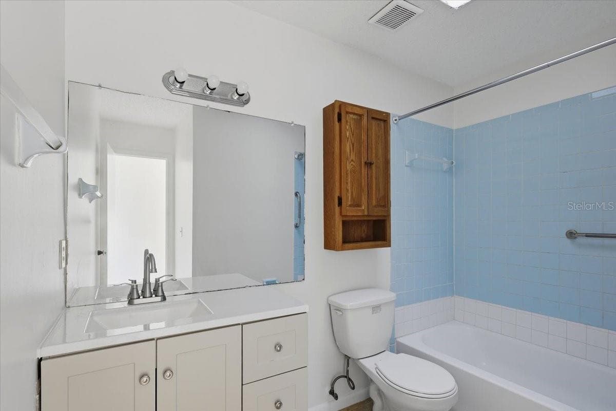 Duplex at 26 BUNKER VIEW DR #A & B, PALM COAST, photo 15 of 55