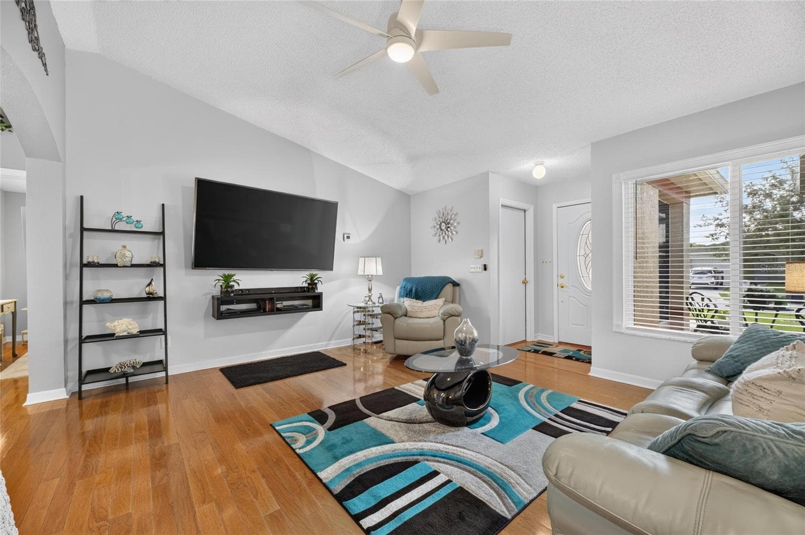 Single Family Residence at 12138 BUFFINGTON LN, RIVERVIEW, photo 12 of 68