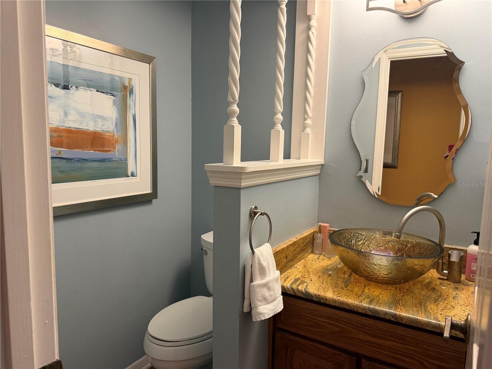 1/2 bath - 1114 WALD RD, ORLANDO