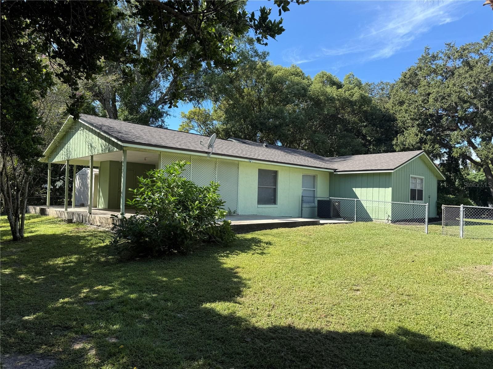 Single Family Residence at 101 S FLAMINGO AVE, WINTER SPRINGS, photo 3 of 22