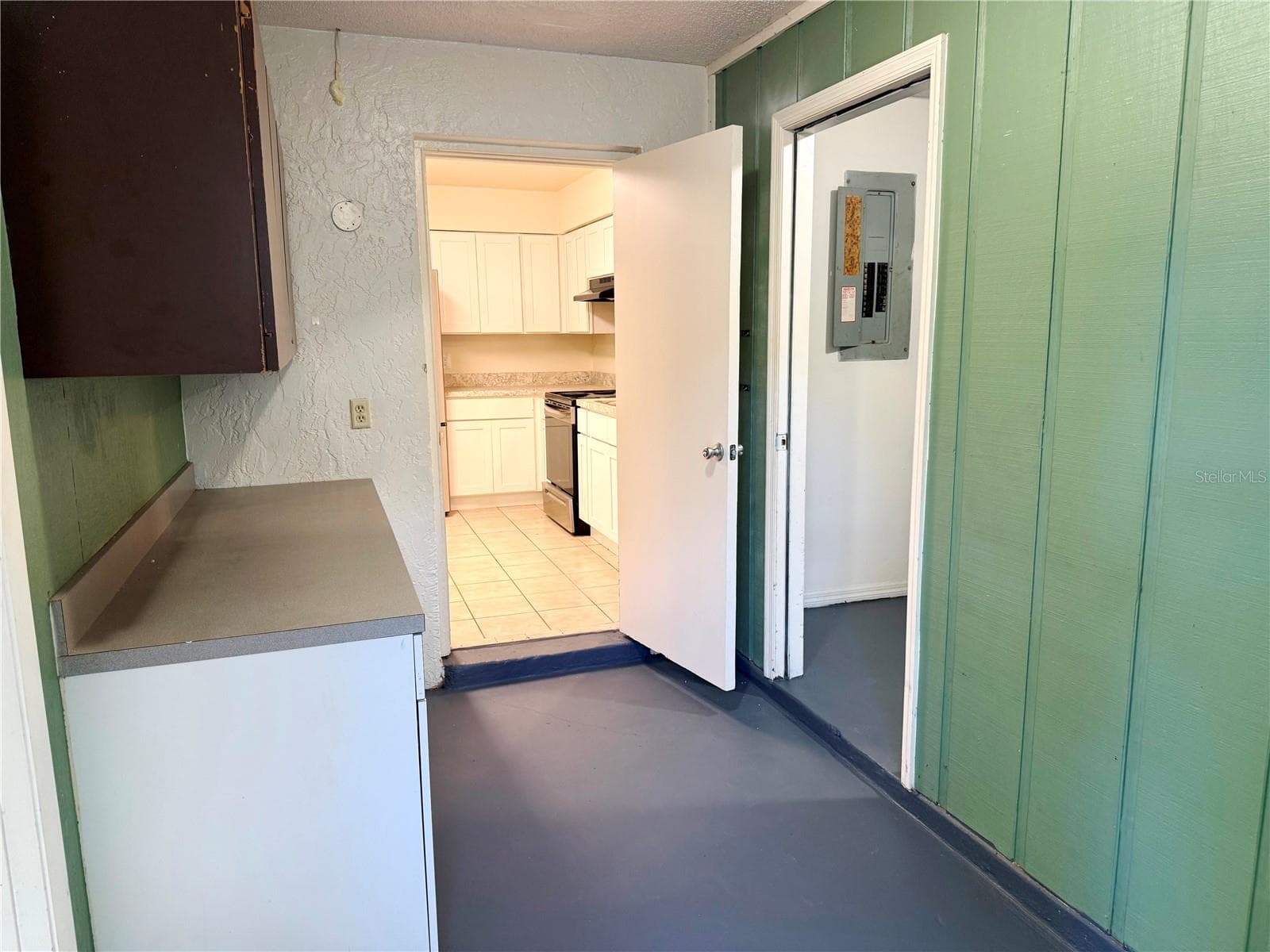 Single Family Residence at 101 S FLAMINGO AVE, WINTER SPRINGS, photo 12 of 22