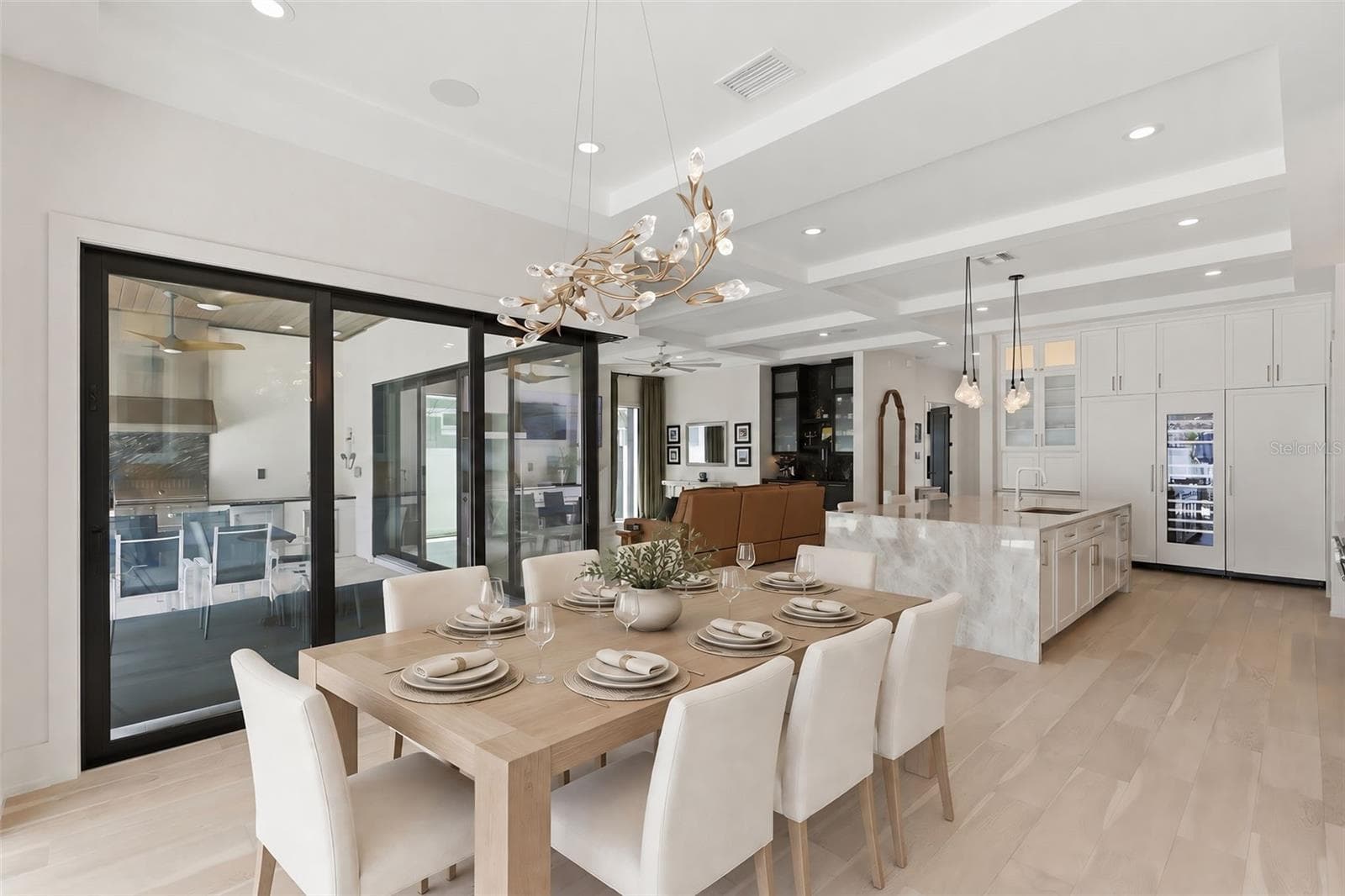 PGT aluminum, double pane, low-E windows and sliding doors - 809 E CHURCH ST, ORLANDO
