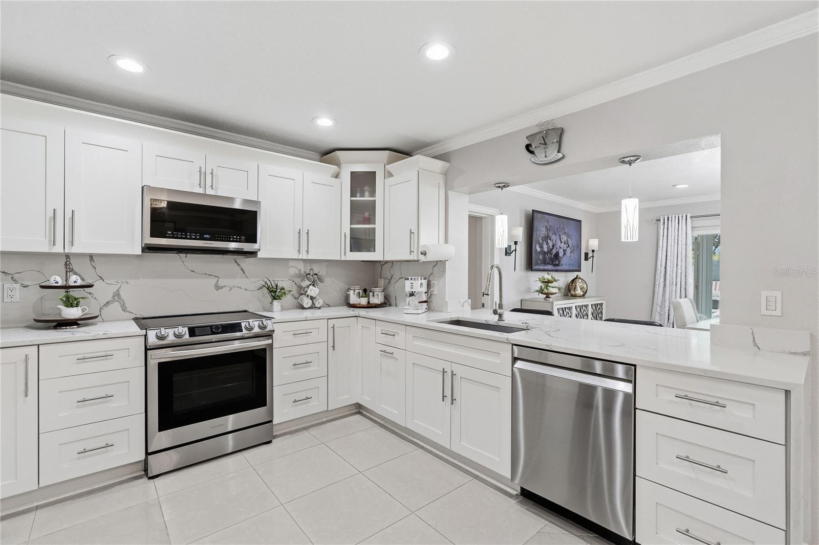 Kitchen - 14501 HIGHLAND HILLS PL, TAMPA